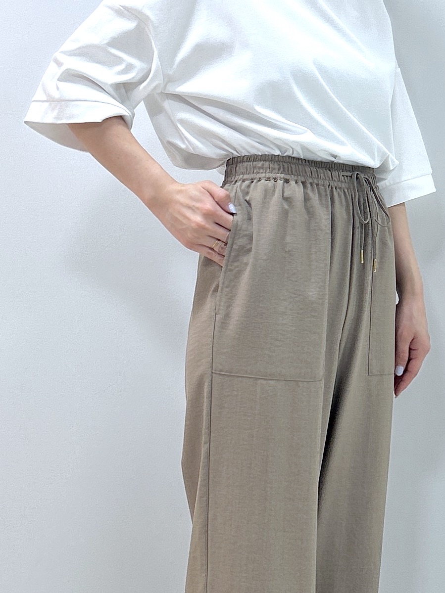 Kaiさんの「Dessin｜【体型カバー】美光沢カットソーボクシーシルエット」を使ったコーディネート