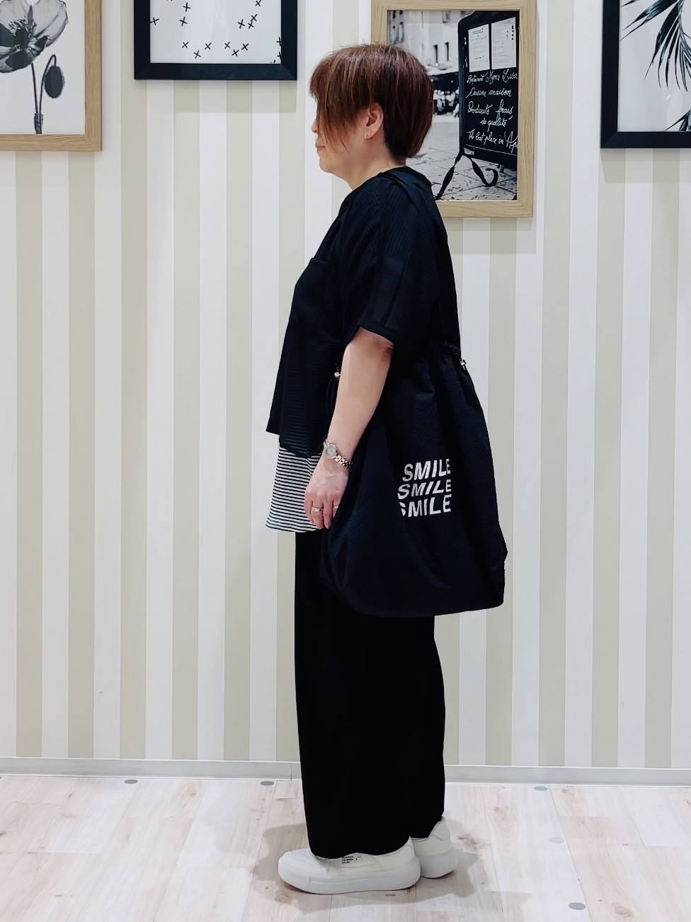 ma_miさんの「SHOO･LA･RUE｜【洗濯機可/選べる6色】程よいシアー感が涼し気 ゆったりワッシャードルマンブラウス」を使ったコーディネート