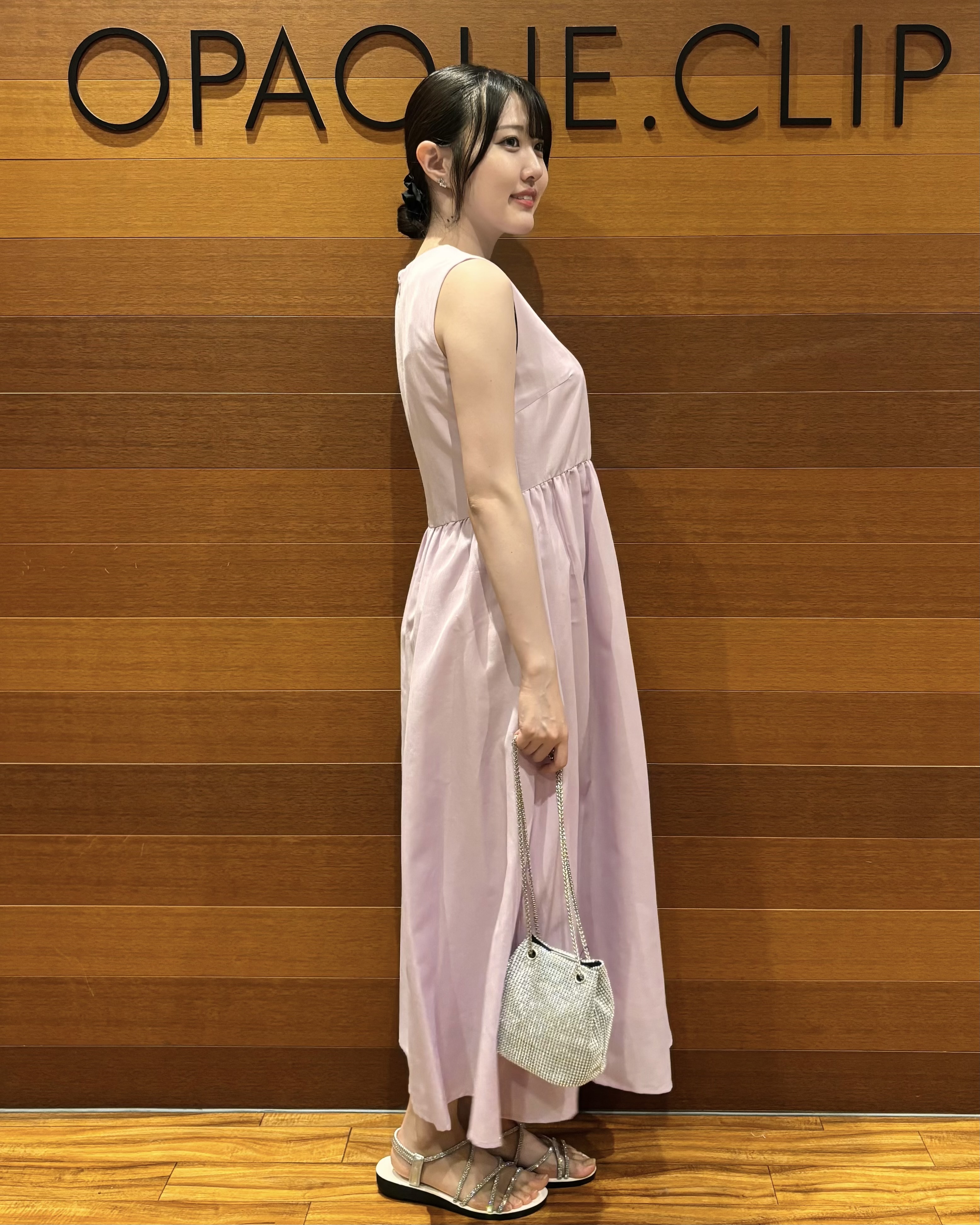 わかなさんの「OPAQUE.CLIP｜【接触冷感】麻混シアーノースリーブワンピース《洗濯機OK》」を使ったコーディネート