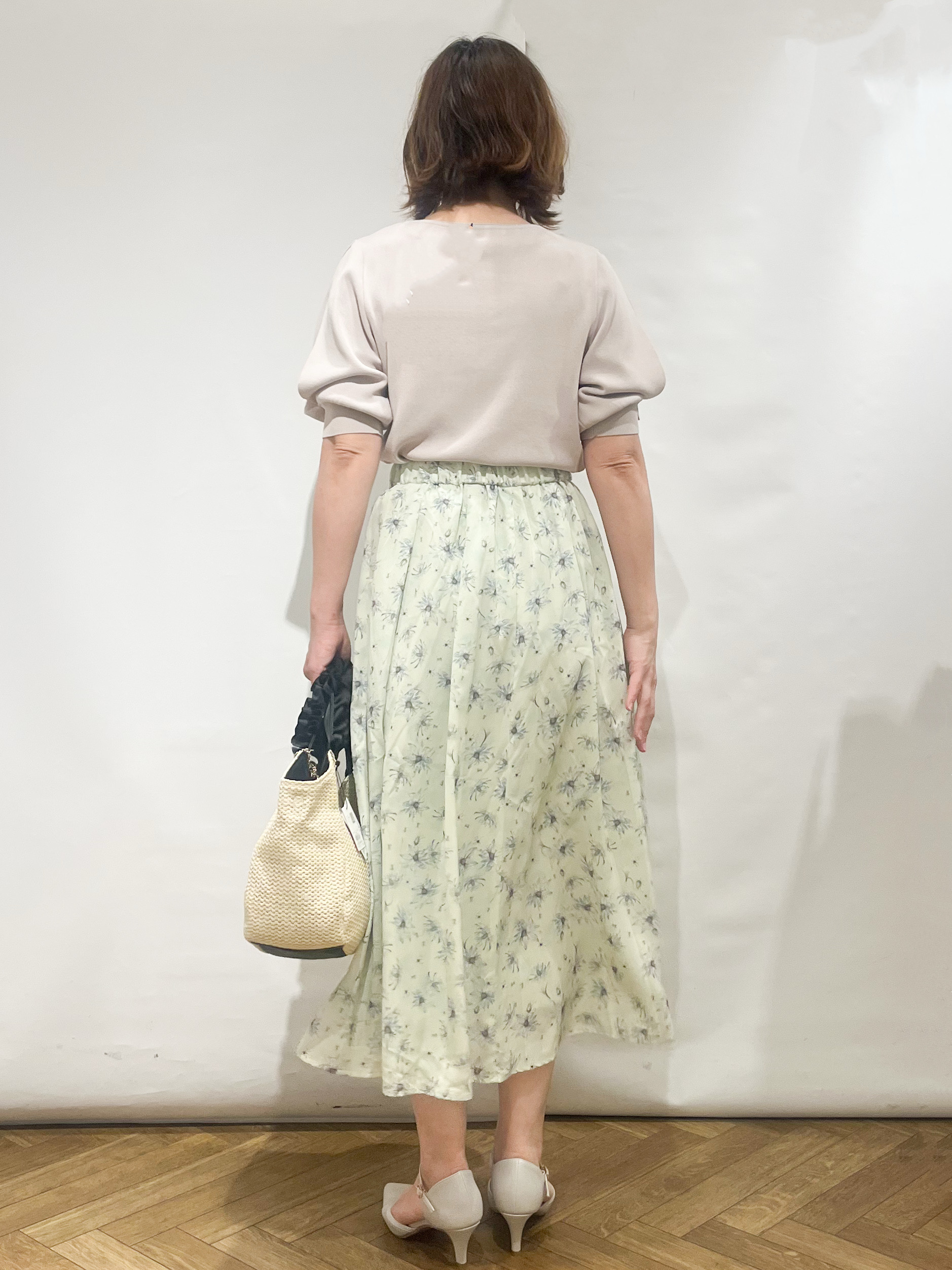 fumiさんの「index｜【接触冷感／UVケア】クールタッチラップスリーブニット《洗濯機OK／XS～3L／9col》」を使ったコーディネート