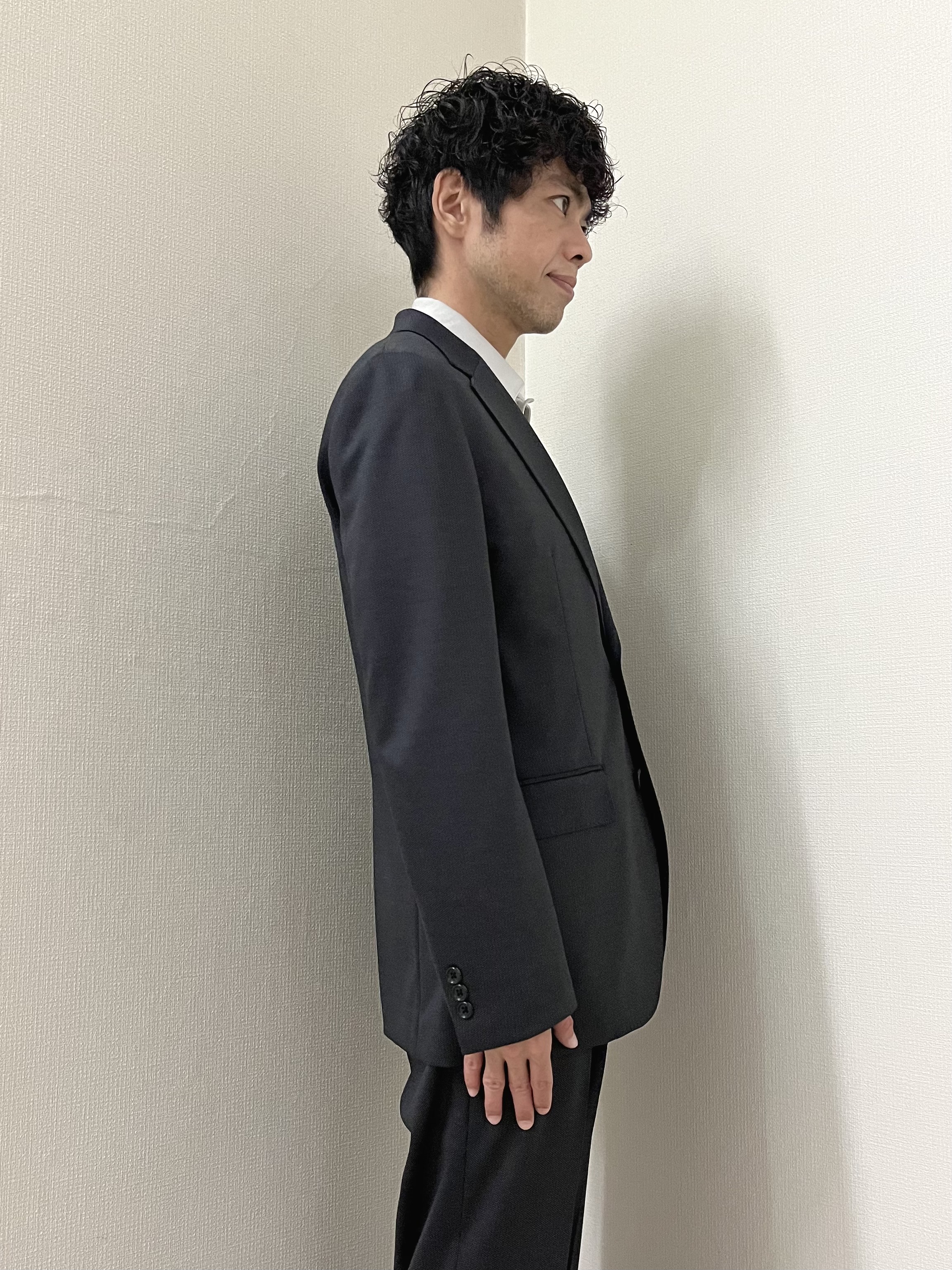 URAさんの「TAKEO KIKUCHI｜【BOWLER HAT LABEL】ピンヘッドジャージ ジャケット」を使ったコーディネート