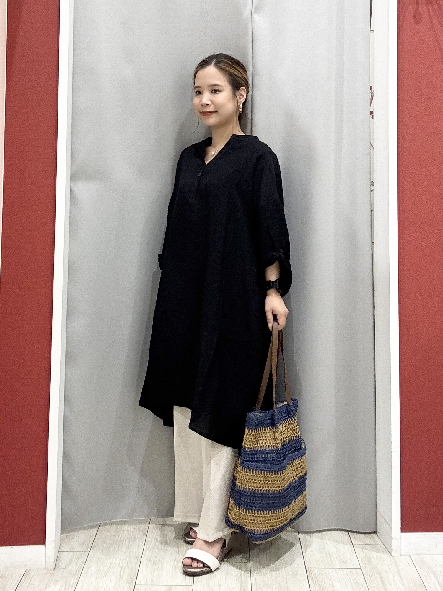shioさんの「SHOO･LA･RUE｜【S-LL/洗濯後しわになりにくい】ゆるっと体型カバー 7分袖コクーンチュニック」を使ったコーディネート