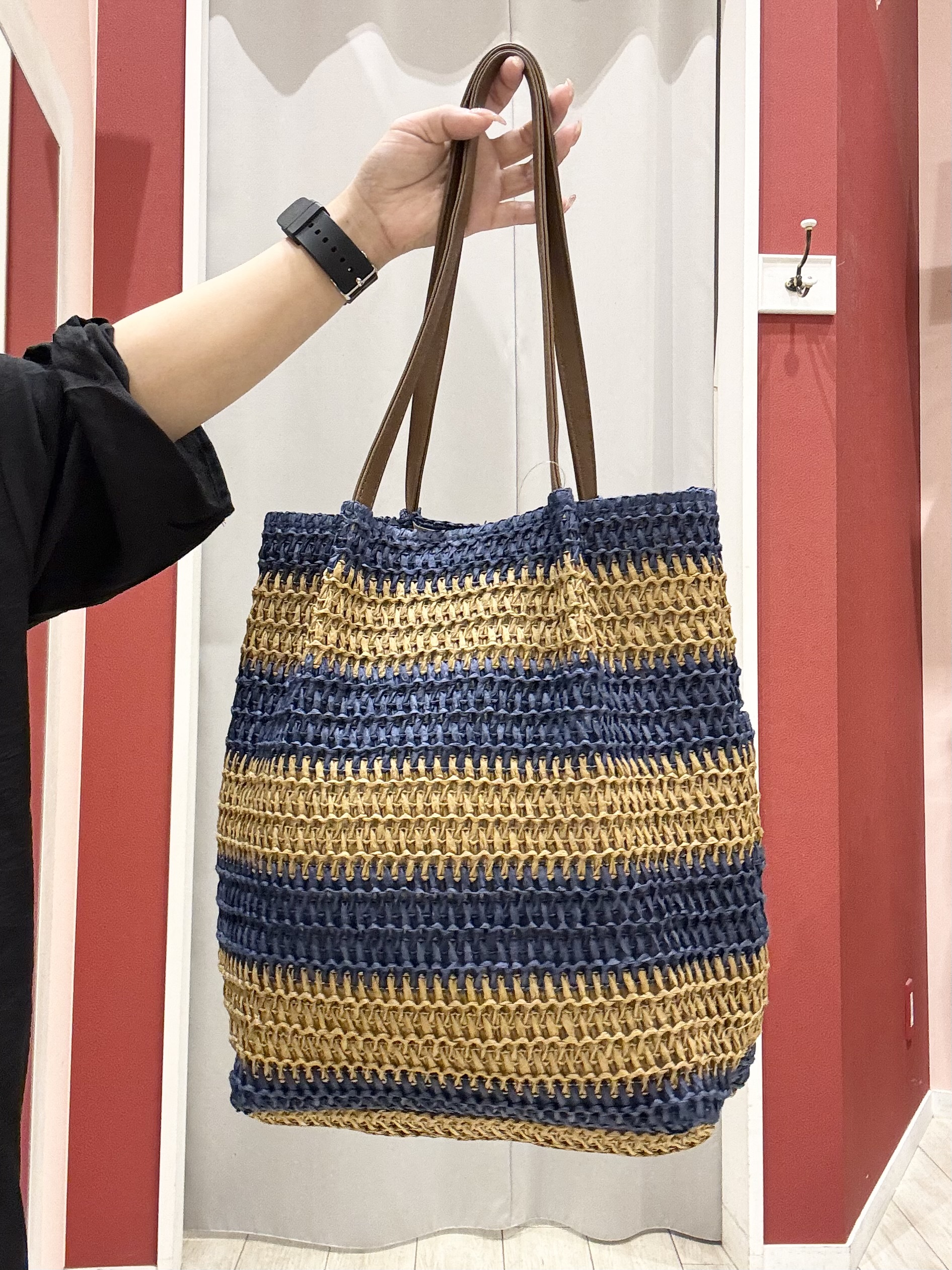 shioさんの「SHOO･LA･RUE｜【S-LL/洗濯後しわになりにくい】ゆるっと体型カバー 7分袖コクーンチュニック」を使ったコーディネート
