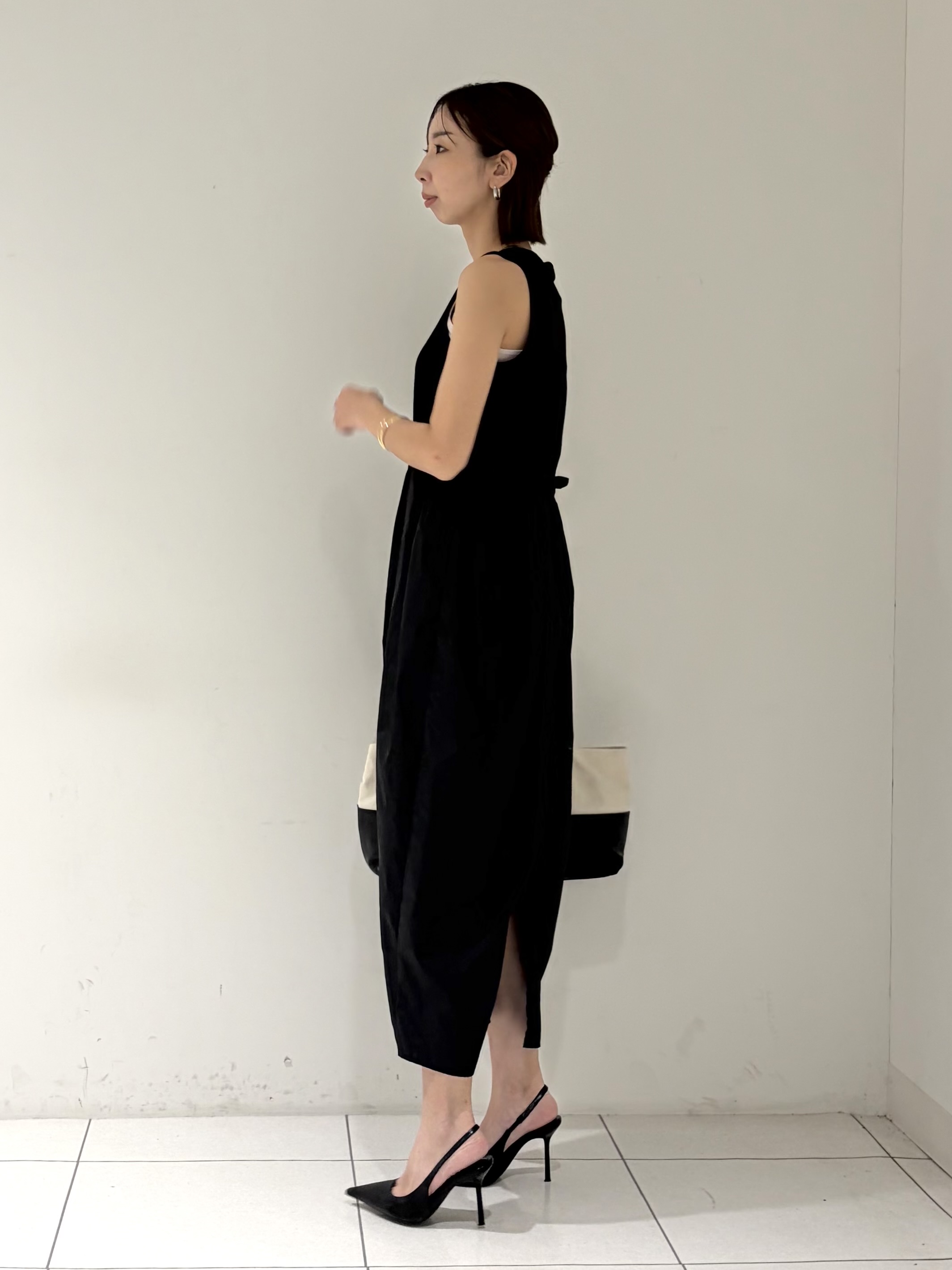 shioriさんの「INDIVI｜コンビコクーンワンピース」を使ったコーディネート