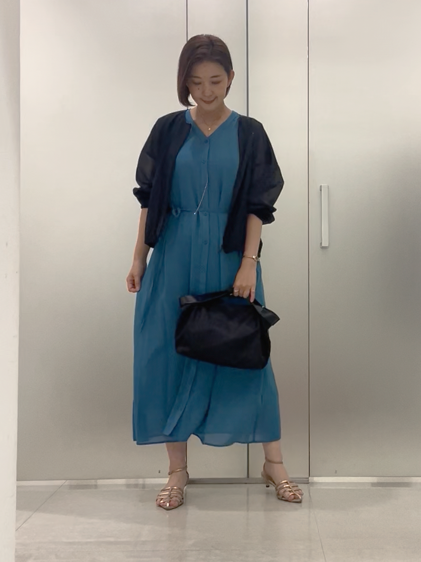 まどかさんの「UNTITLED｜【秋羽織り/ジップ】トリコットシアーブラウス」を使ったコーディネート