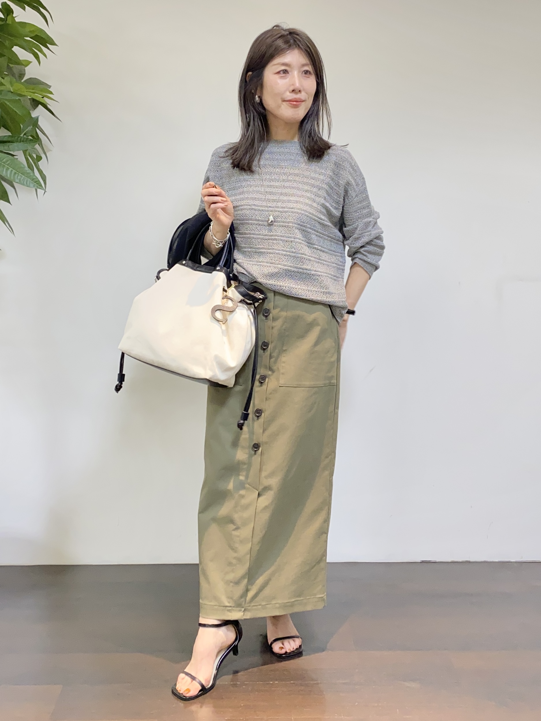 tomoさんの「UNTITLED｜◆【洗える】シアーブルゾン」を使ったコーディネート