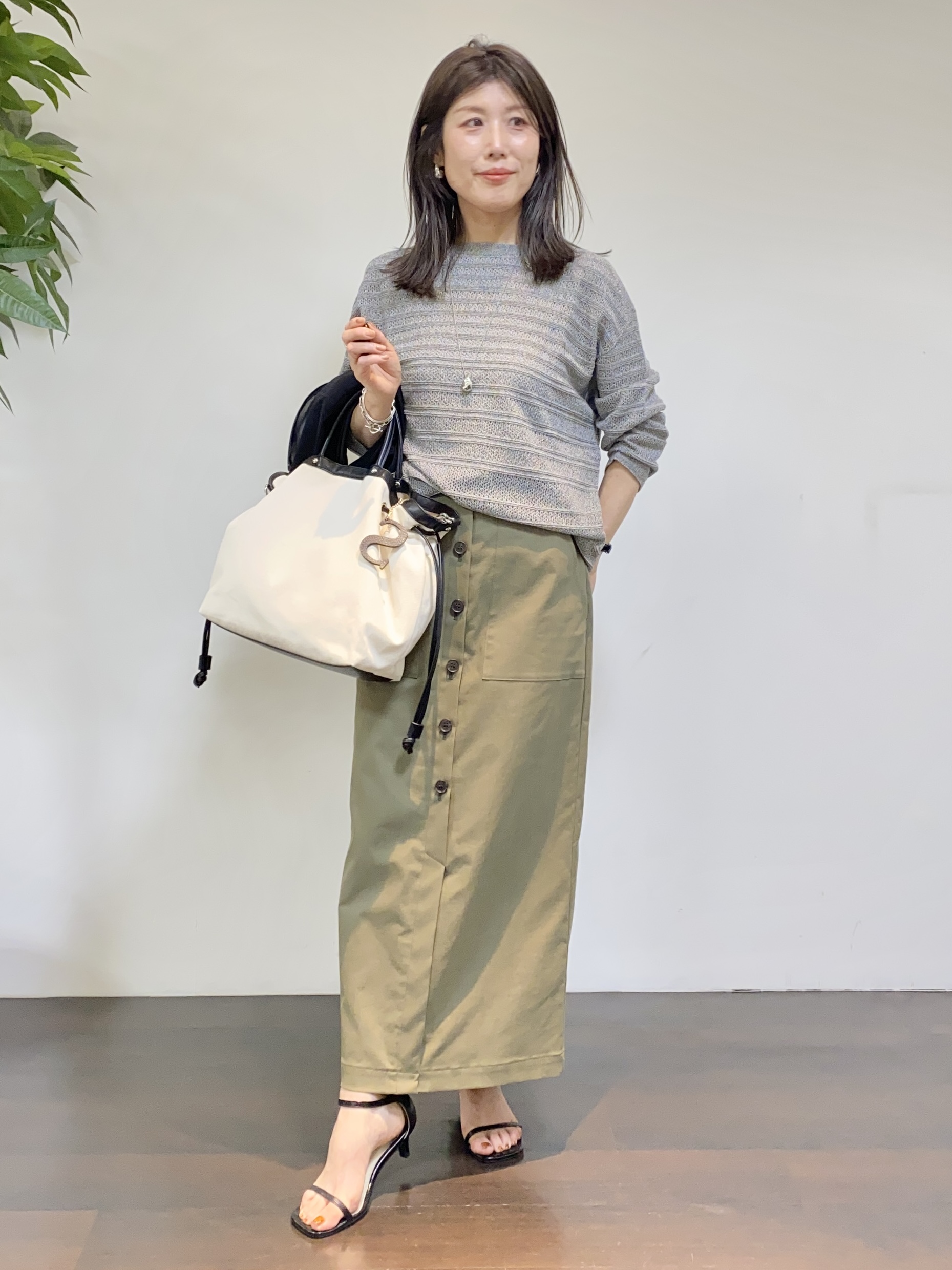tomoさんの「UNTITLED｜◆【洗える】シアーブルゾン」を使ったコーディネート