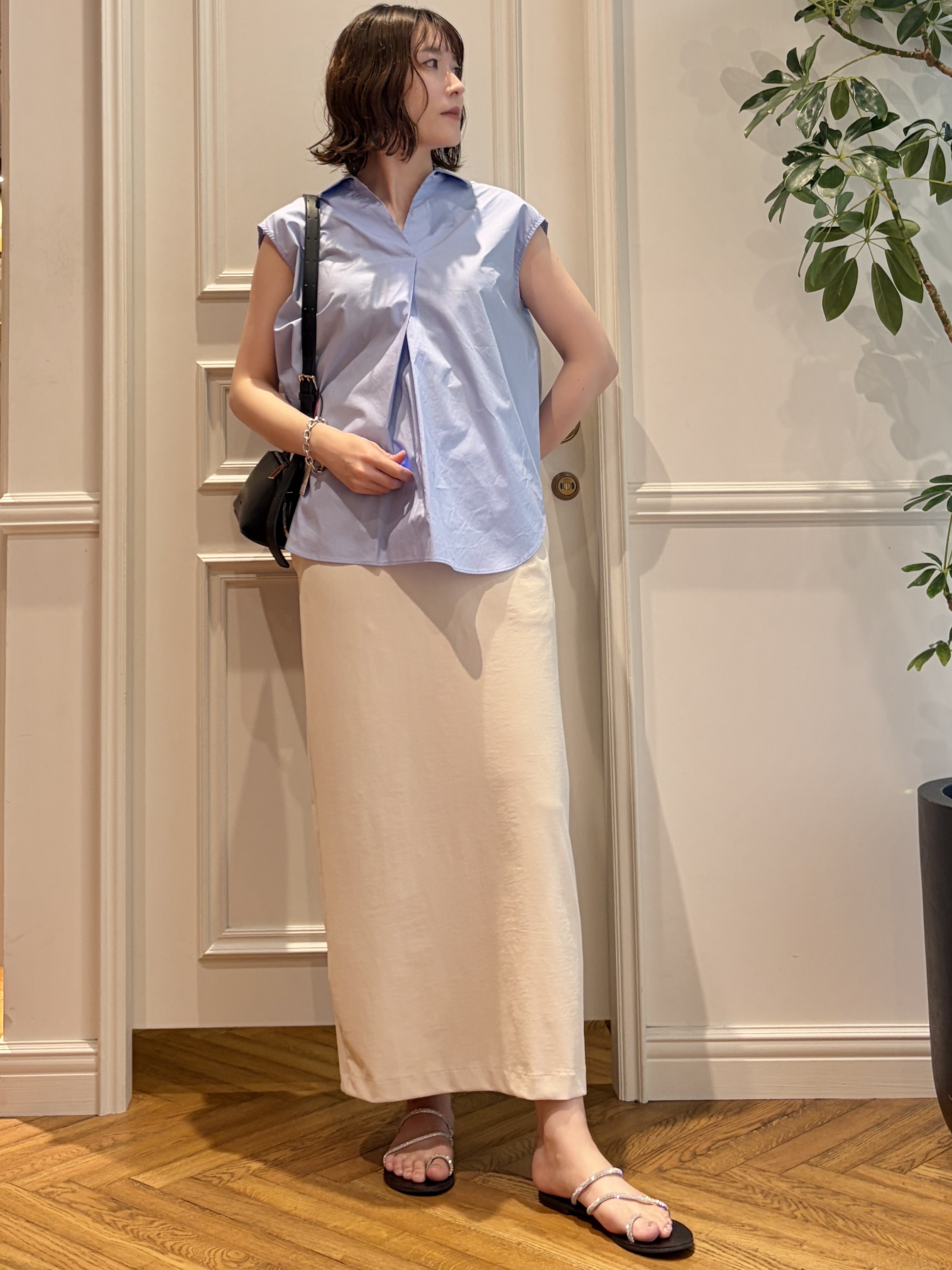 nakaoさんの「DRESSTERIOR｜フレンチスリーブ スキッパーブラウス」を使ったコーディネート