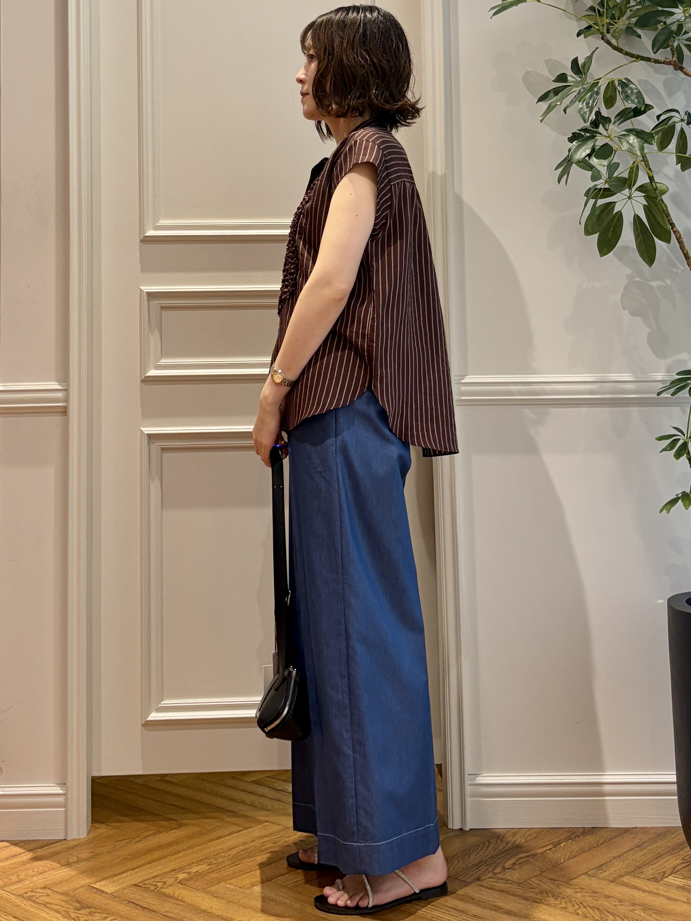 nakaoさんの「DRESSTERIOR｜ストライプフレンチスリーブフリルブラウス」を使ったコーディネート