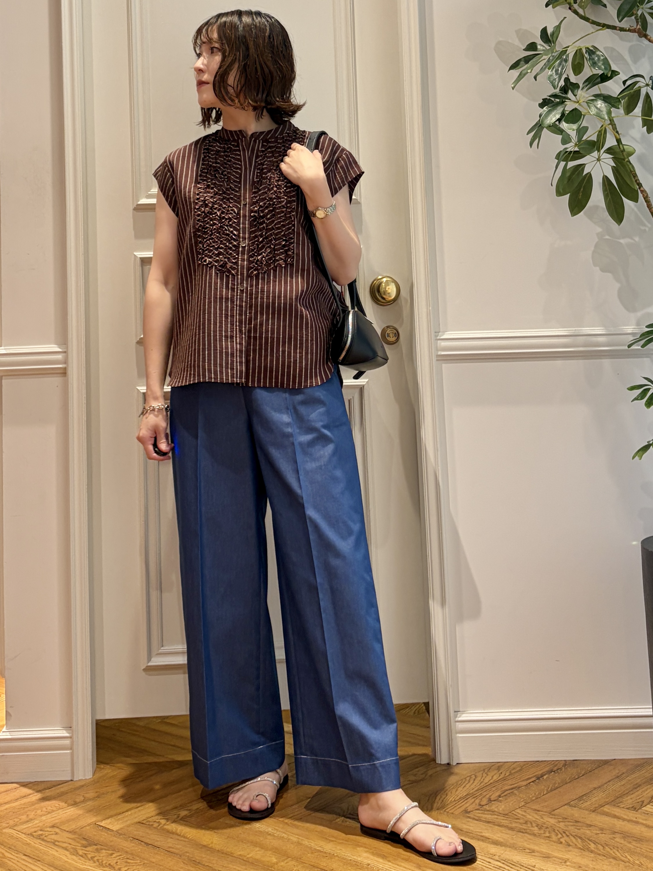 nakaoさんの「DRESSTERIOR｜ストライプフレンチスリーブフリルブラウス」を使ったコーディネート