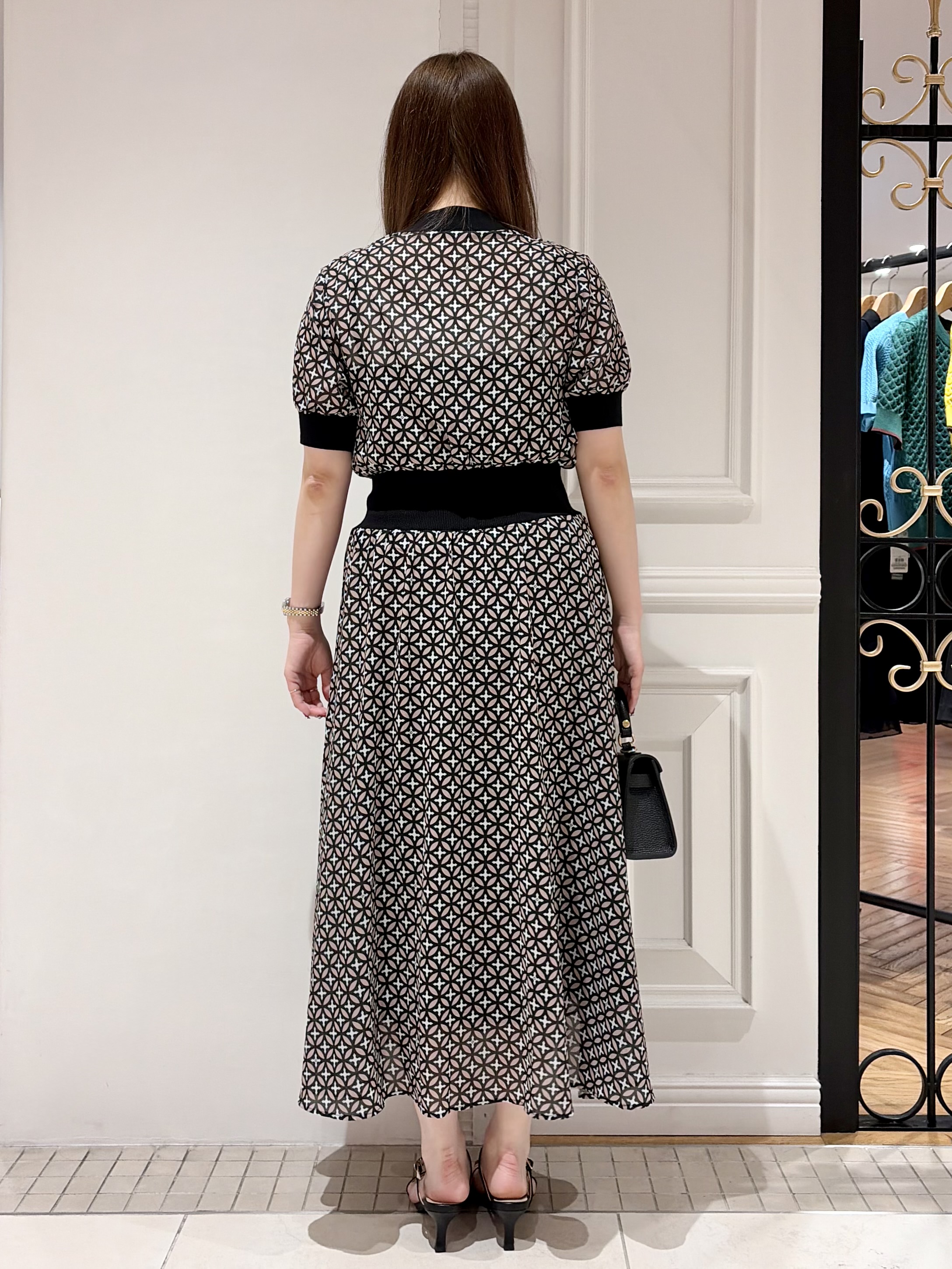 minowaさんの「DRESSTERIOR｜◆【再入荷/otonaMUSE5月号掲載/ウォッシャブル】オーバーラップサークル シアードレス」を使ったコーディネート