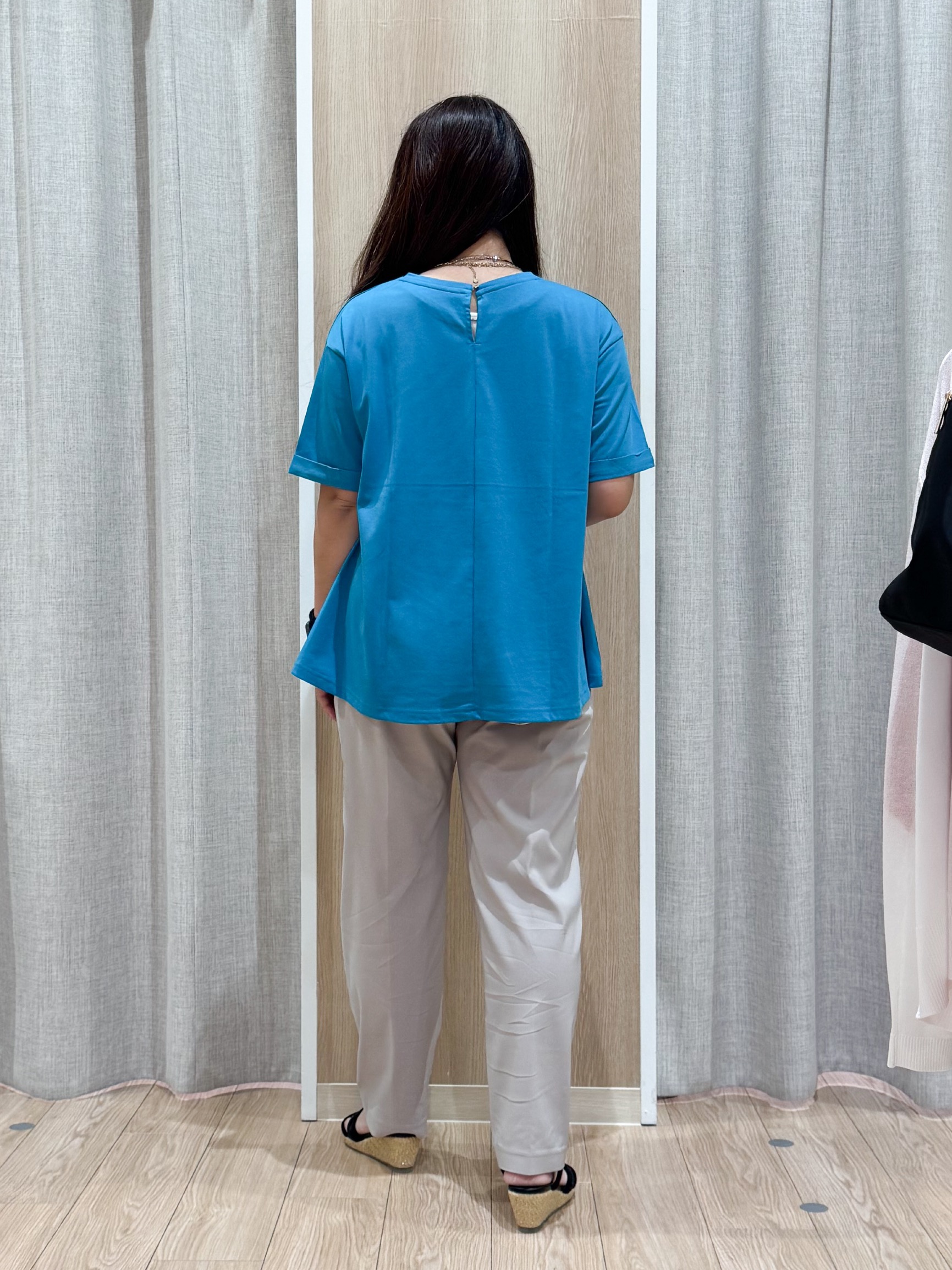 sachiさんの「grove｜【遮熱／吸水速乾／UVカット】フレアシルエットTシャツ」を使ったコーディネート