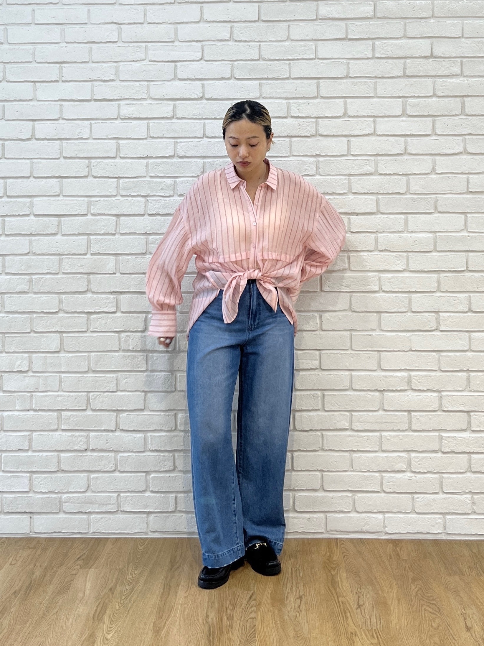 Harukaさんの「INDIVI｜シアーストライプ 切替タックシャツ」を使ったコーディネート