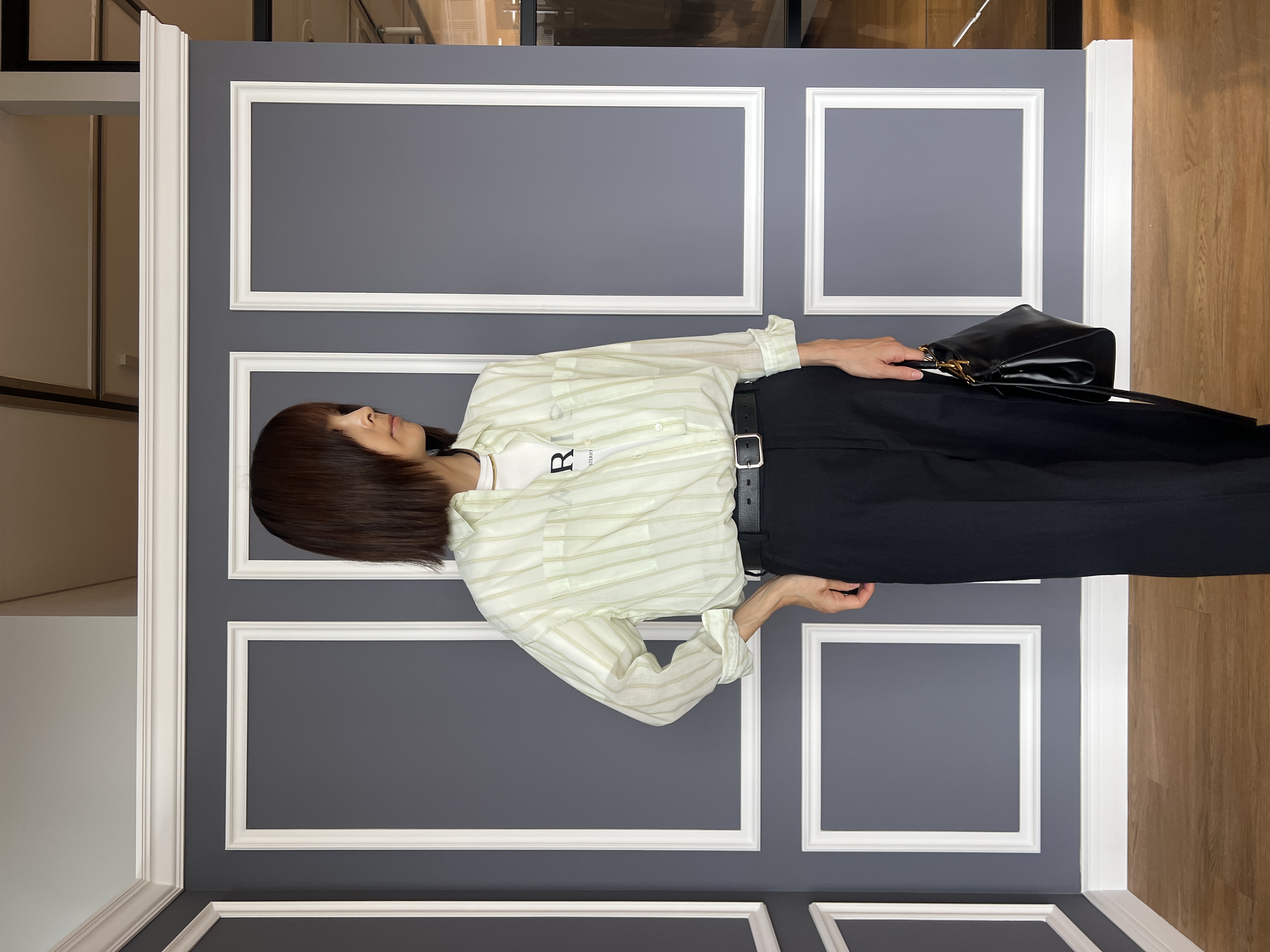 misaさんの「DRESSTERIOR｜シアー ストライプシャツ」を使ったコーディネート