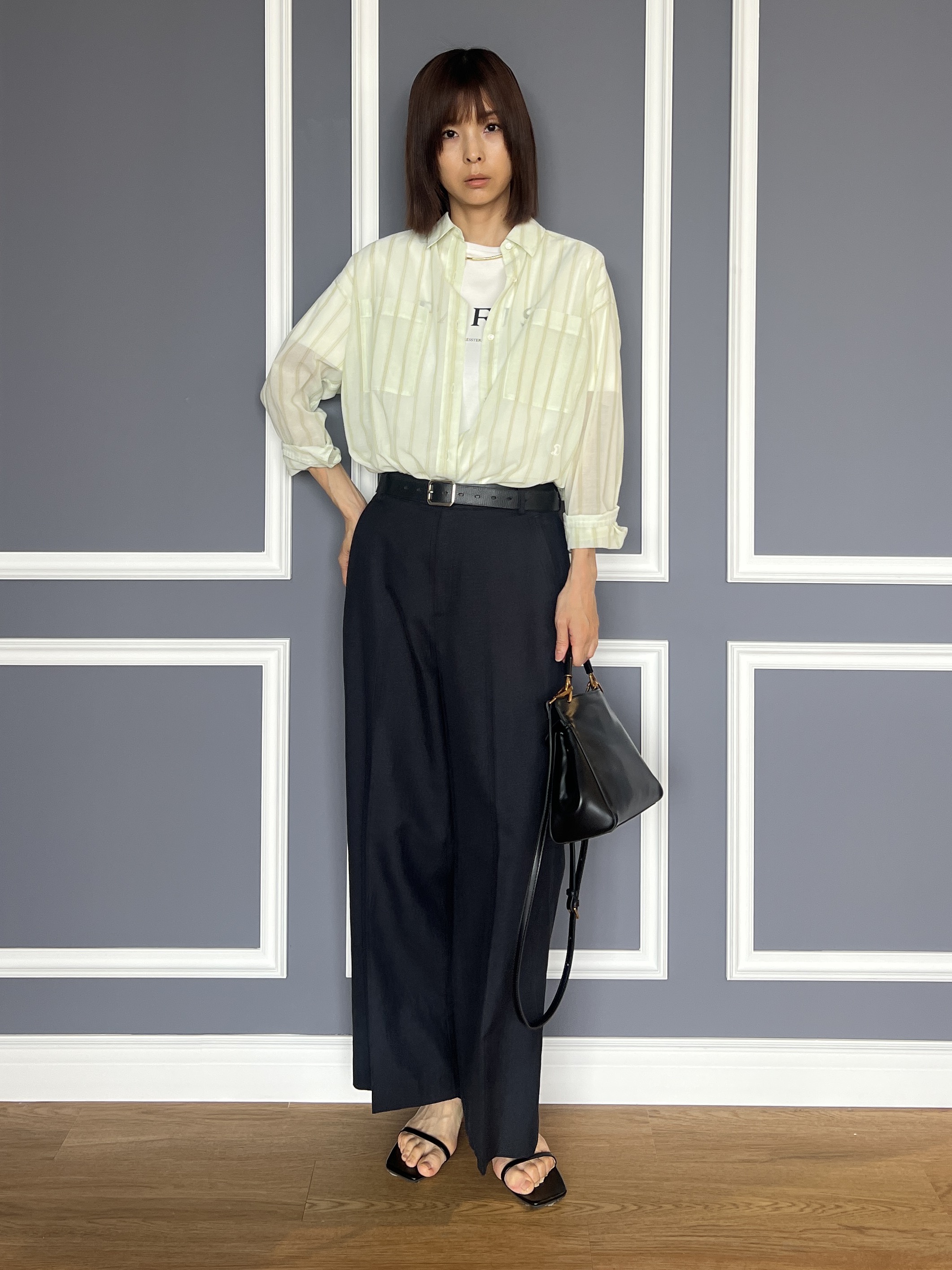 misaさんの「DRESSTERIOR｜シアー ストライプシャツ」を使ったコーディネート