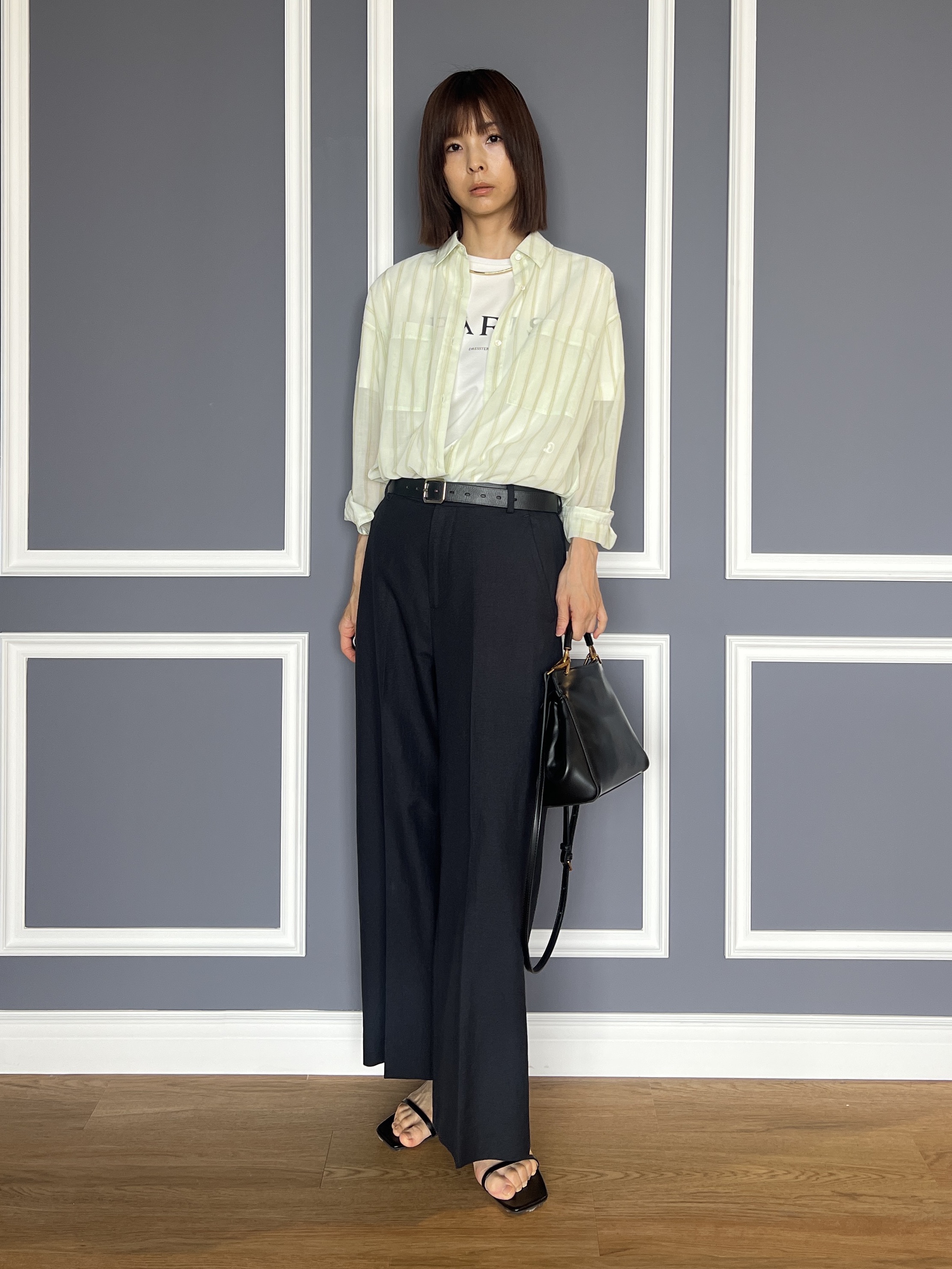 misaさんの「DRESSTERIOR｜シアー ストライプシャツ」を使ったコーディネート