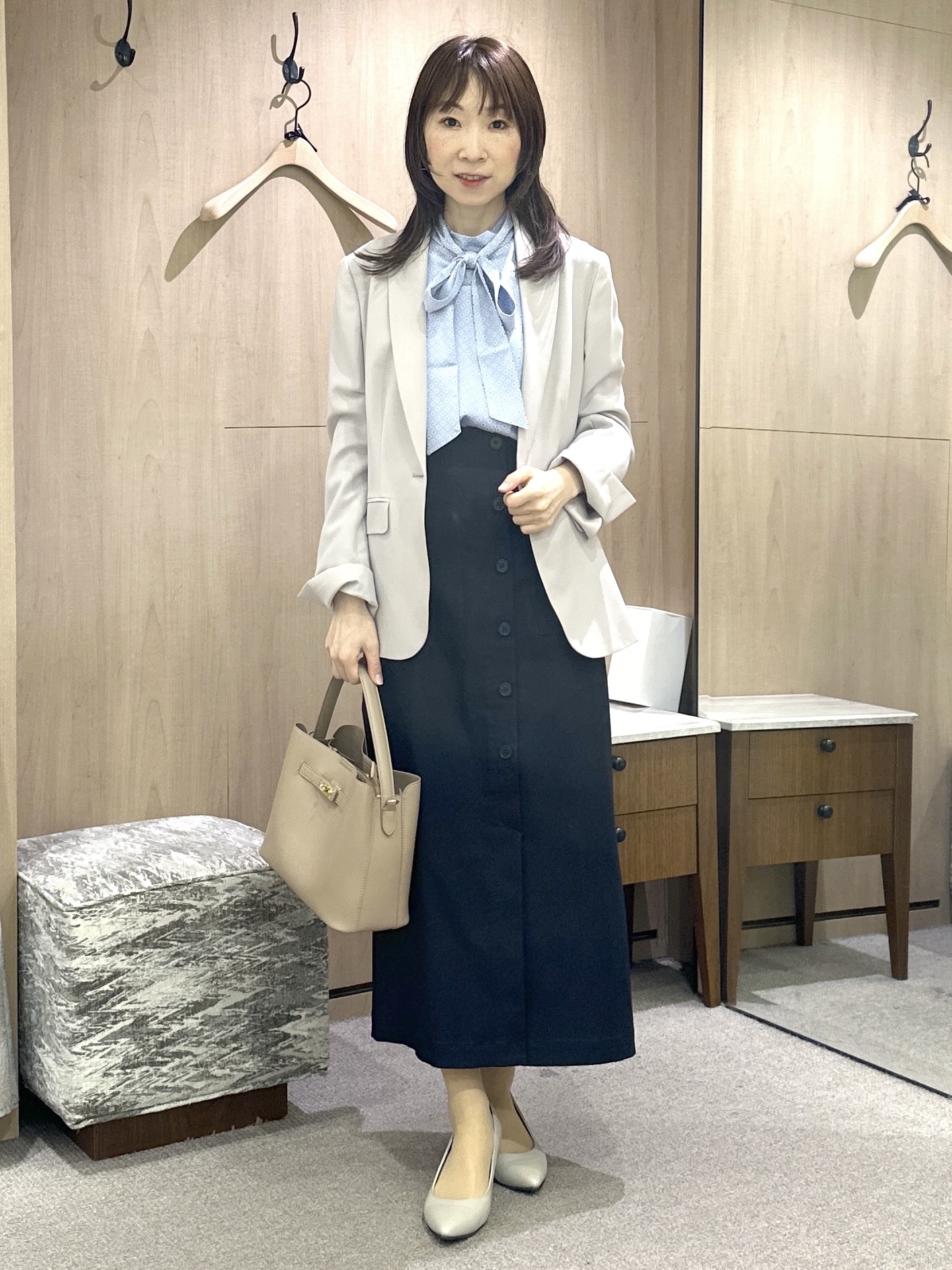 Miwaさんの「UNTITLED｜【通勤オフィス/スーツインナー】ダイヤジオメプリントブラウス」を使ったコーディネート