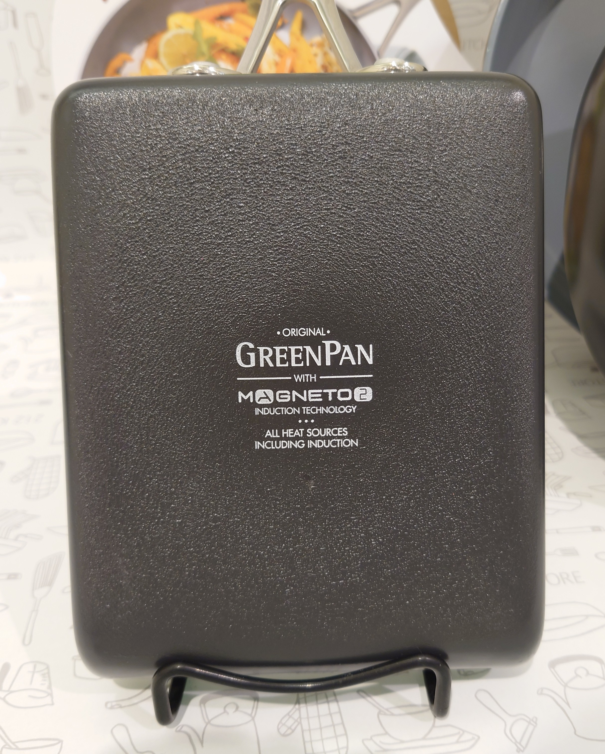 PANタナカさんの「212 KITCHEN STORE｜ヴェニスプロ フライパン 20cm ＜GreenPan グリーンパン＞」を使ったコーディネート