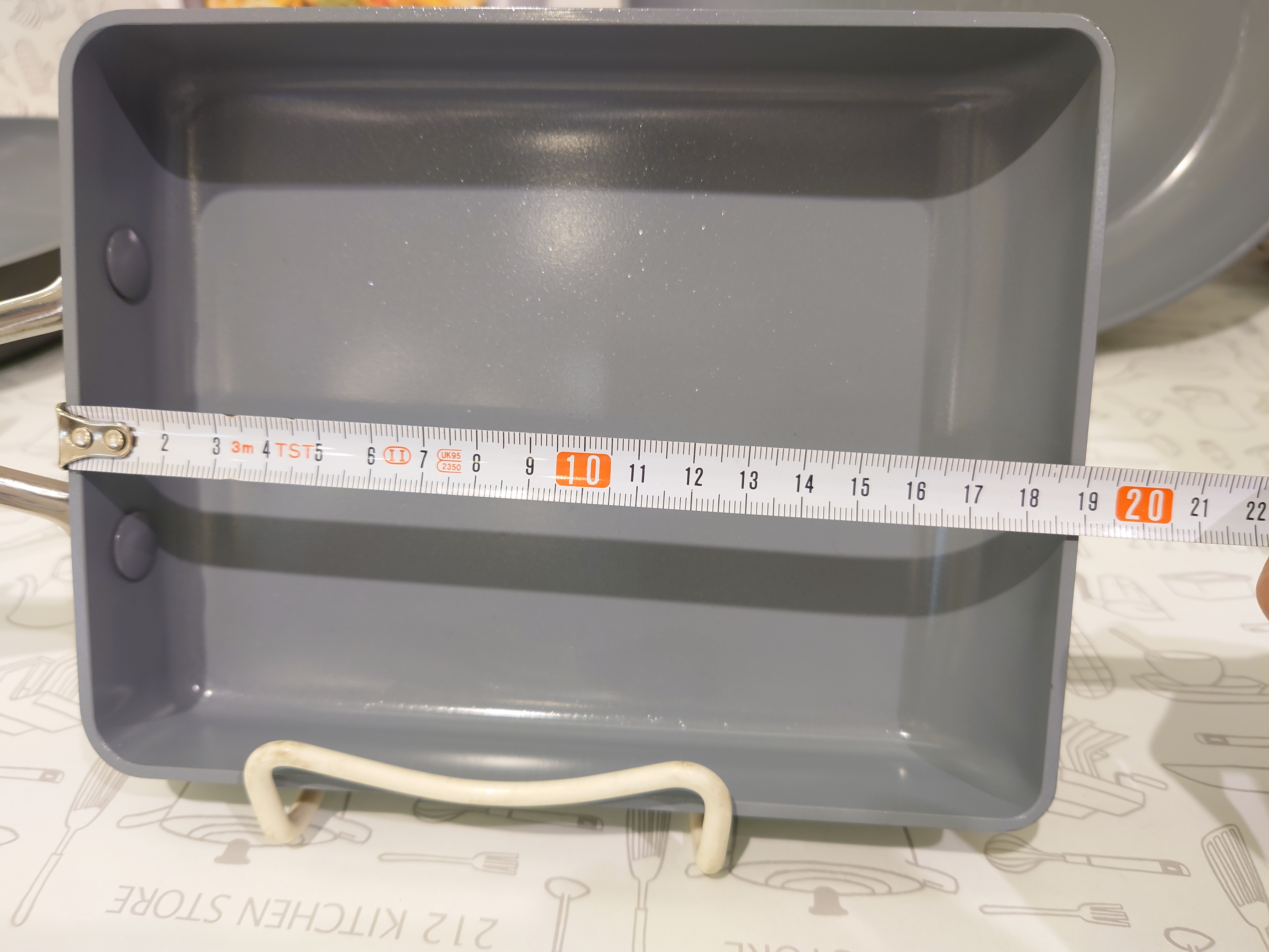 PANタナカさんの「212 KITCHEN STORE｜ヴェニスプロ フライパン 20cm ＜GreenPan グリーンパン＞」を使ったコーディネート