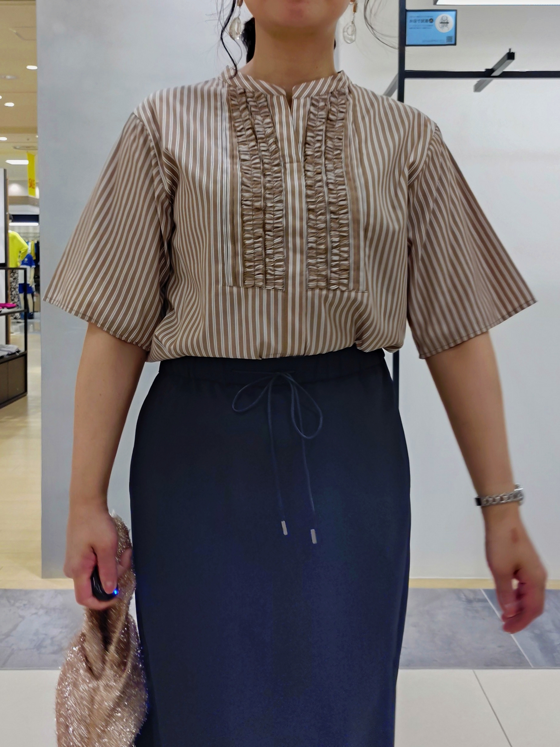 TOMOMIさんの「INDIVI｜【着る日傘】Iラインドロストスカート」を使ったコーディネート