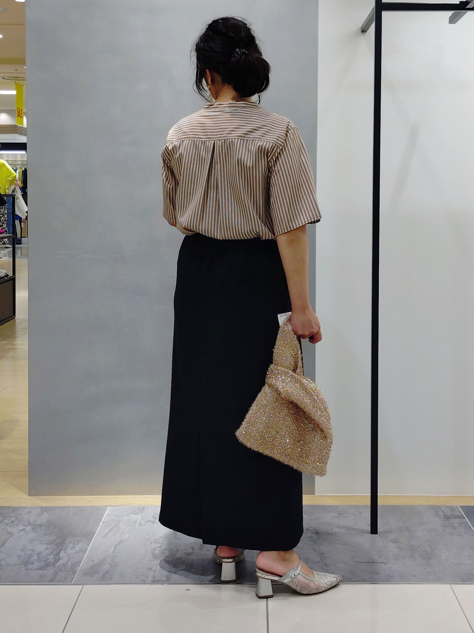 TOMOMIさんの「INDIVI｜【着る日傘】Iラインドロストスカート」を使ったコーディネート
