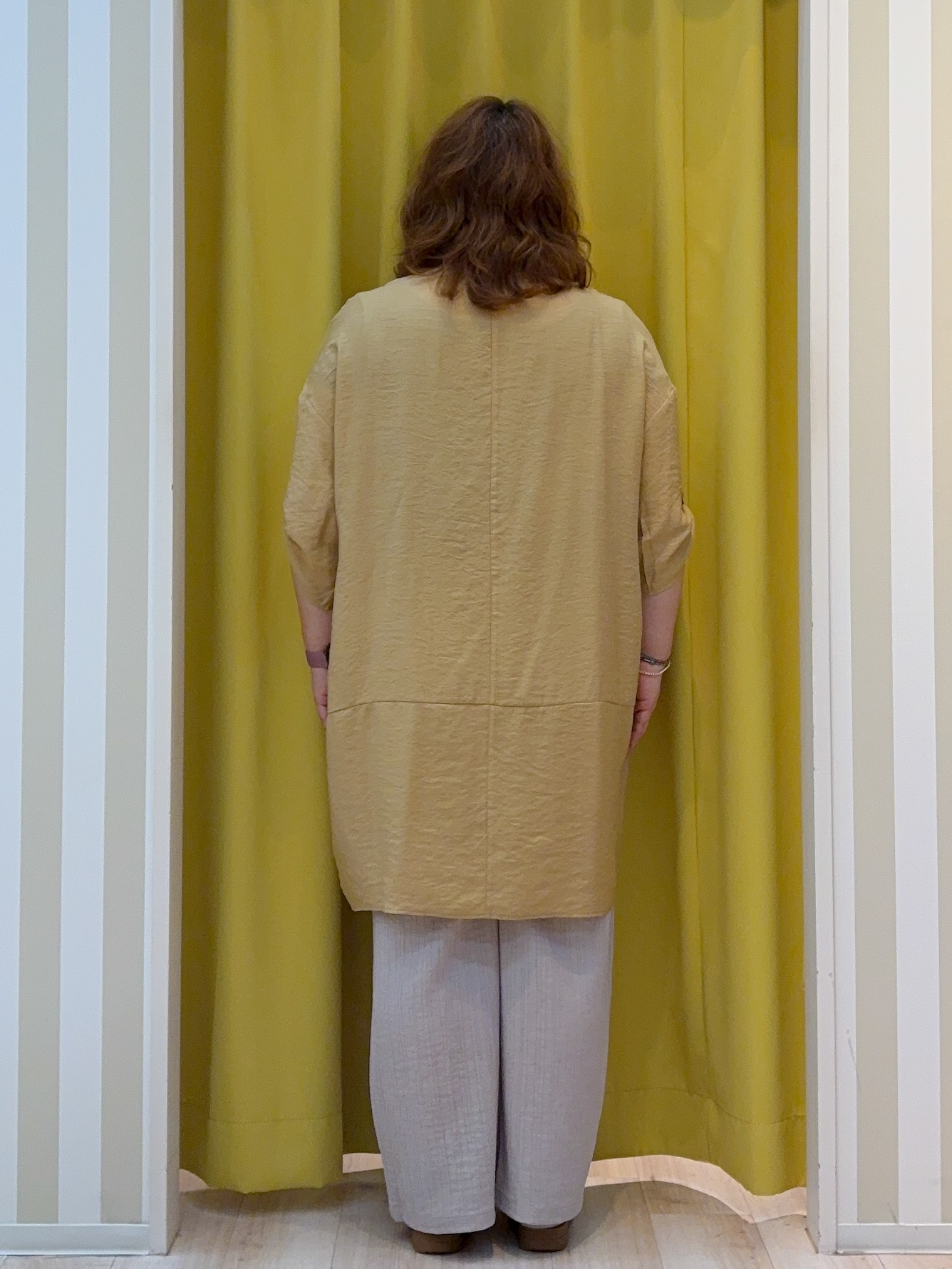 kotoさんさんの「SHOO･LA･RUE｜【S-LL/洗濯後しわになりにくい】ゆるっと体型カバー 7分袖コクーンチュニック」を使ったコーディネート