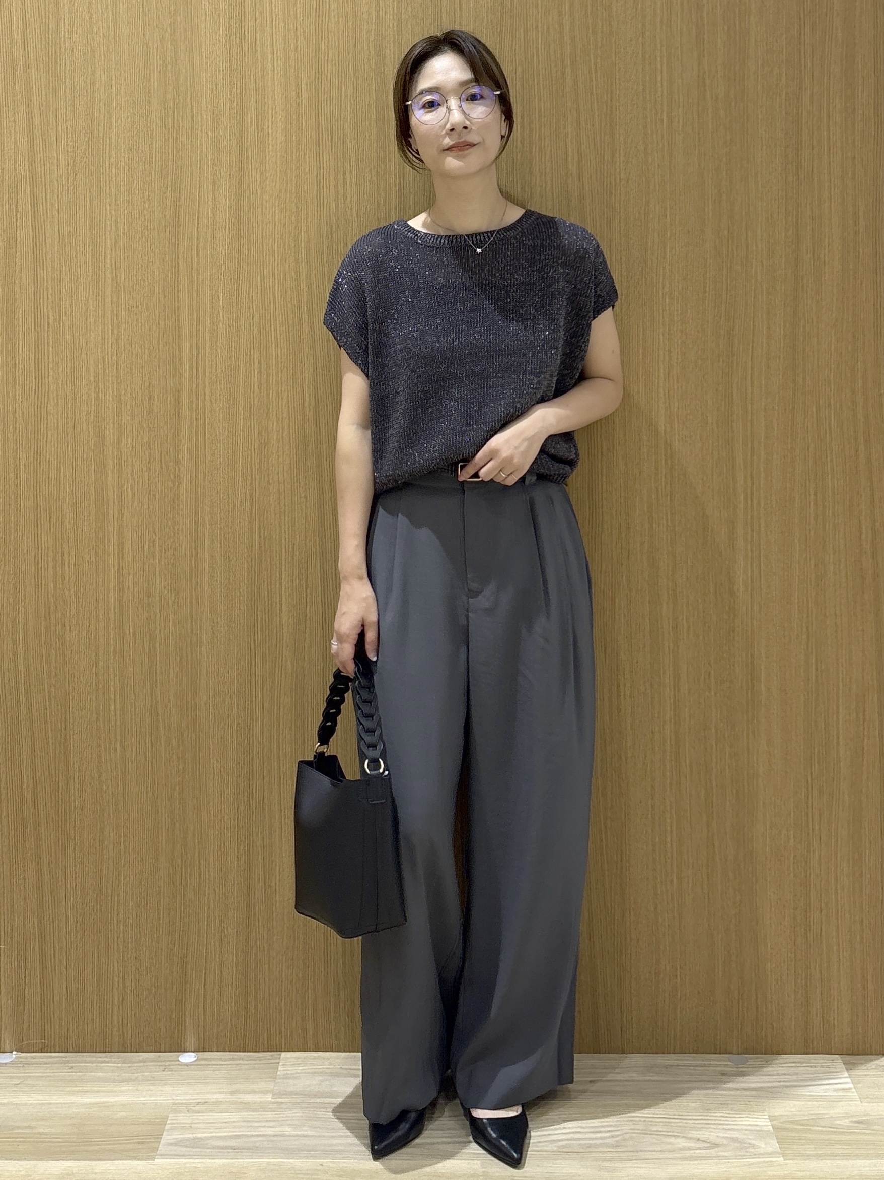 たけねぇさんの「OPAQUE.CLIP｜ラメメッシュ フレンチスリーブニット【洗濯機OK】」を使ったコーディネート