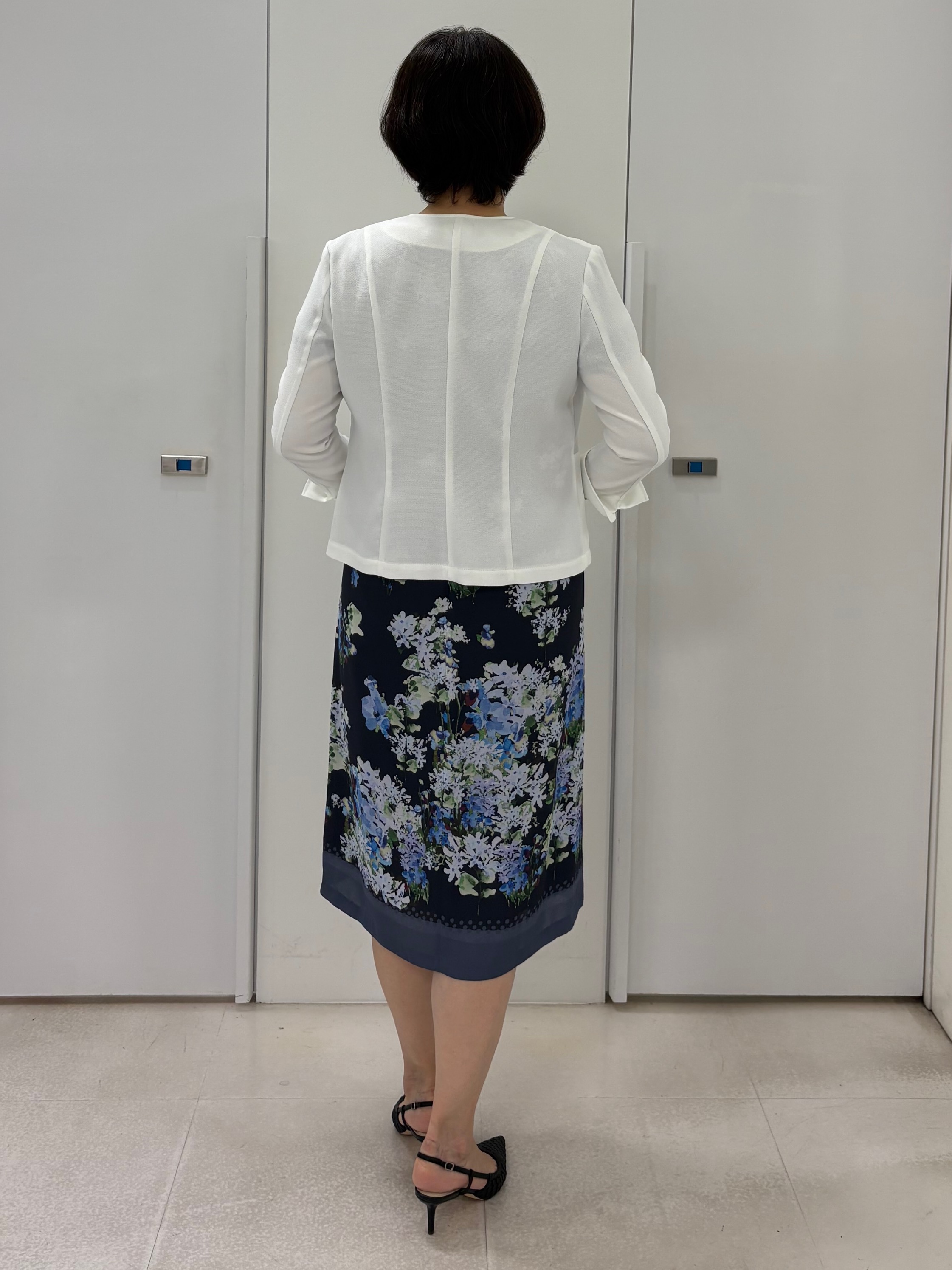 hIさんの「COUP DE CHANCE｜【袖シアー】花柄パフスリーブワンピース」を使ったコーディネート