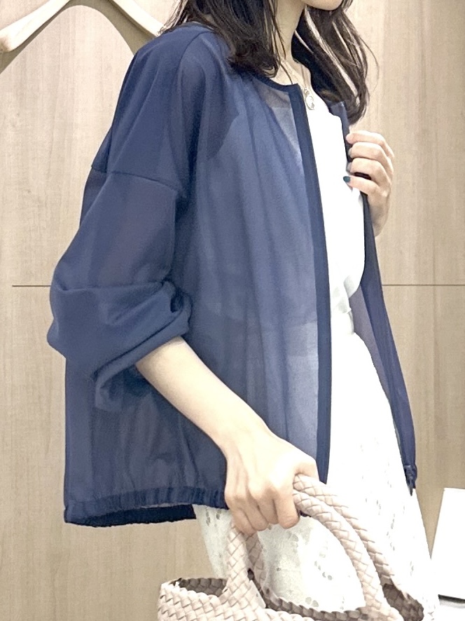 Miwaさんの「UNTITLED｜【秋羽織り/ジップ】トリコットシアーブラウス」を使ったコーディネート
