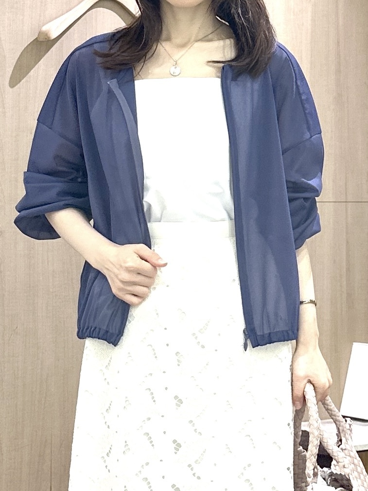 Miwaさんの「UNTITLED｜【秋羽織り/ジップ】トリコットシアーブラウス」を使ったコーディネート