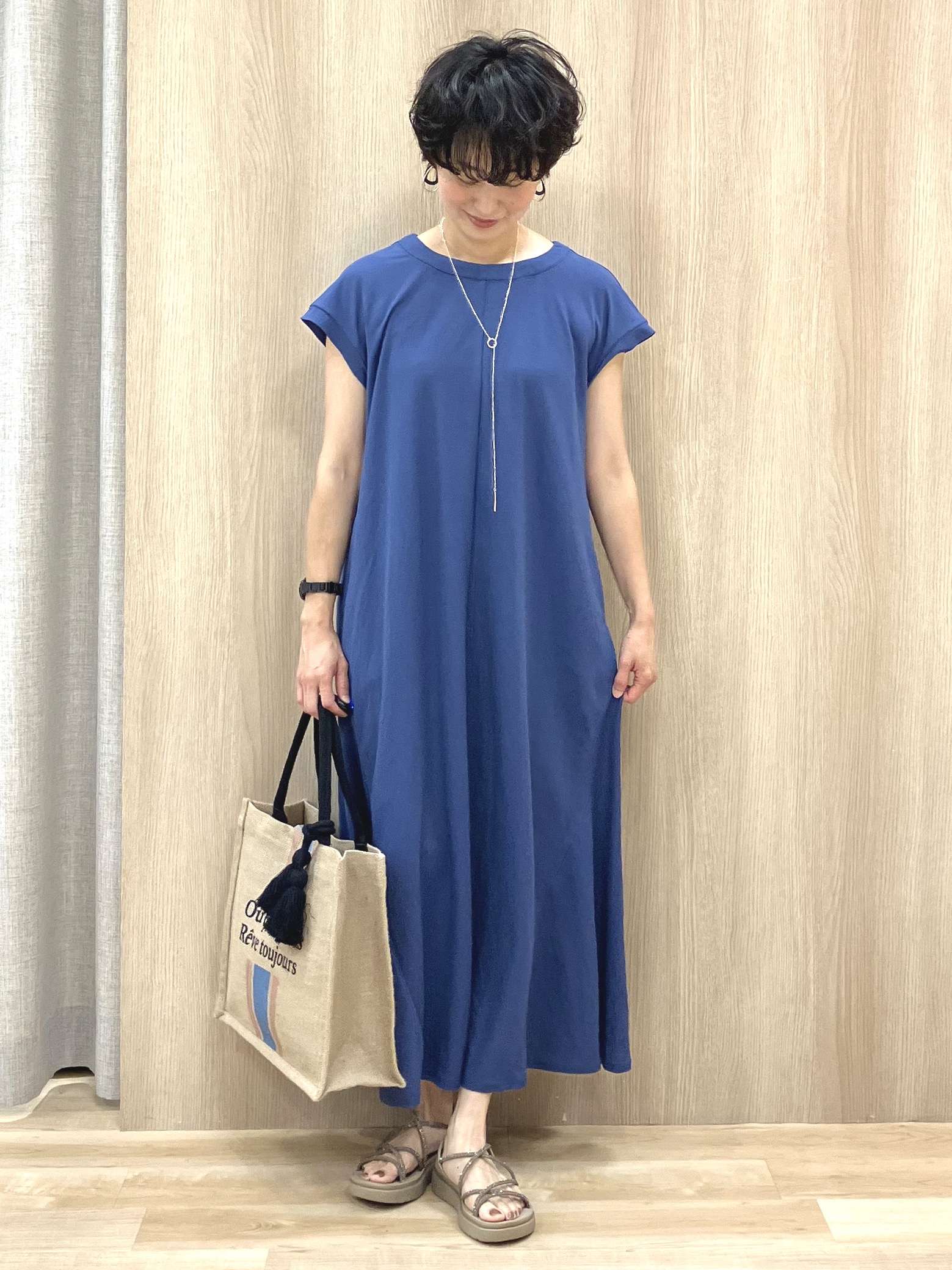 Keiさんの「grove｜【低身長さんも選べる着丈】モクロディフレンチワンピース」を使ったコーディネート