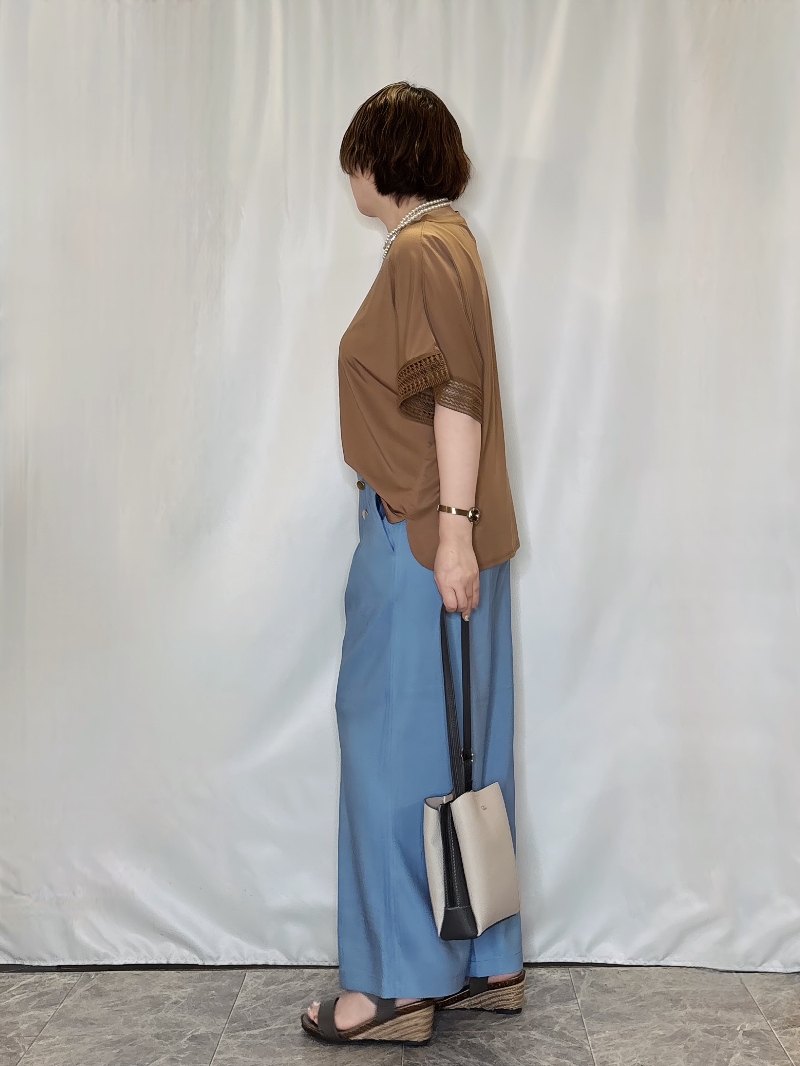 たみさんの「SHOO･LA･RUE｜【UV/洗濯機可/体型カバー】ヒップ周りが隠せる お袖レースTシャツ」を使ったコーディネート