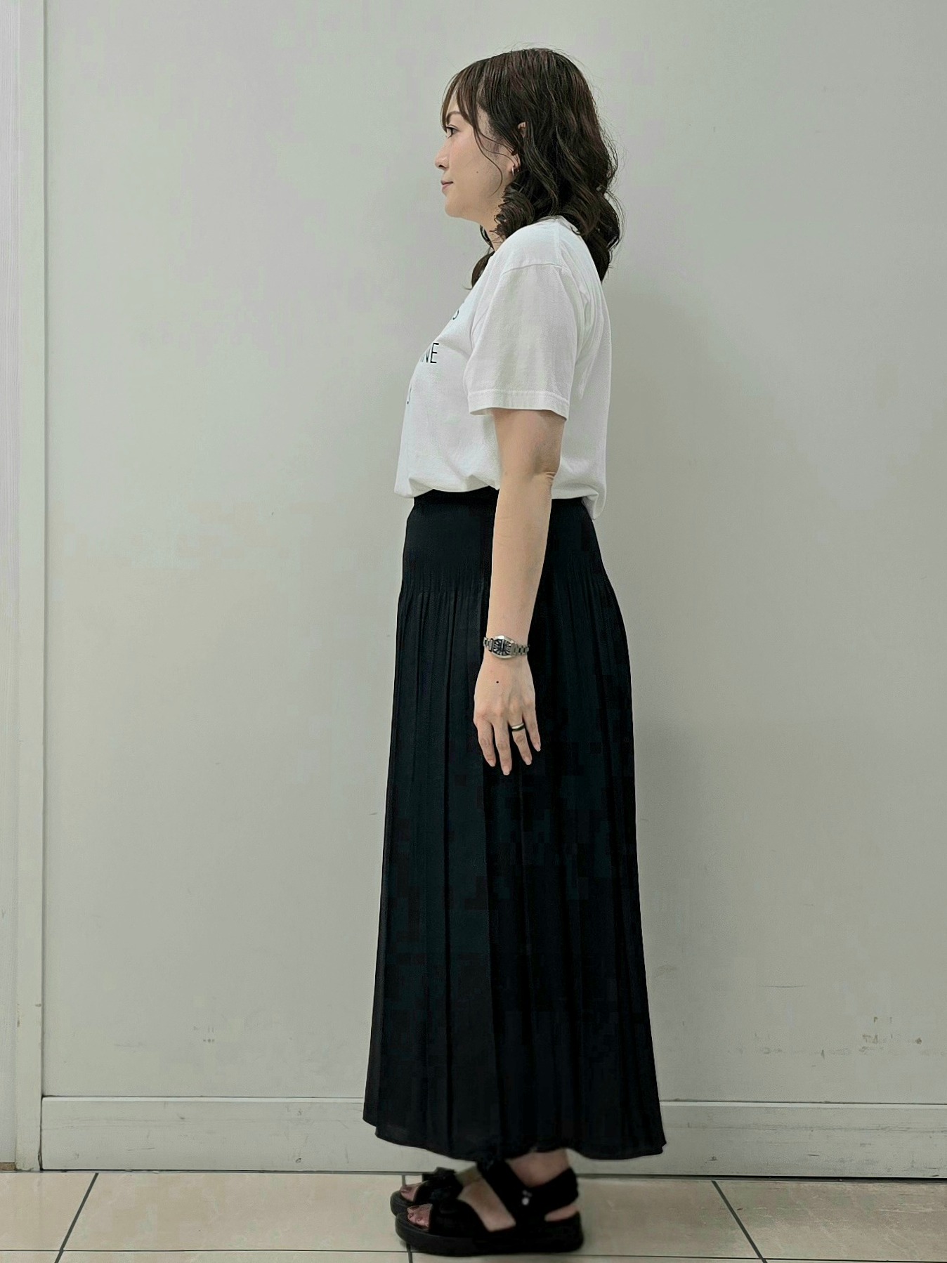 fkeさんの「Reflect｜【REGENCY WORKS／Reflect別注カラーあり】ロゴTシャツ」を使ったコーディネート