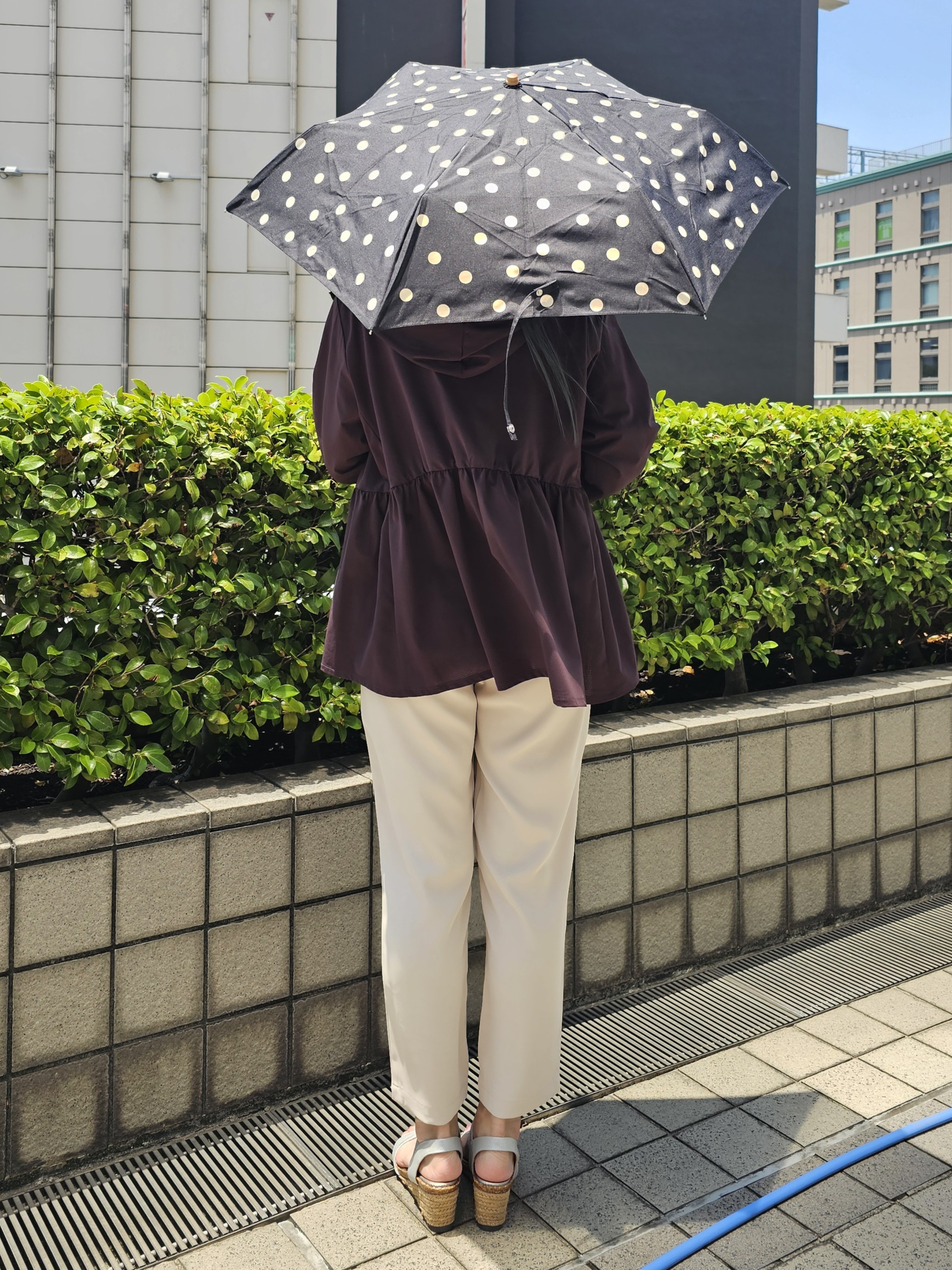 ゆゆさんの「SHOO･LA･RUE｜【S-LL/体型カバー】日焼け対策にも女性らしさを UVカットペプラムパーカ」を使ったコーディネート