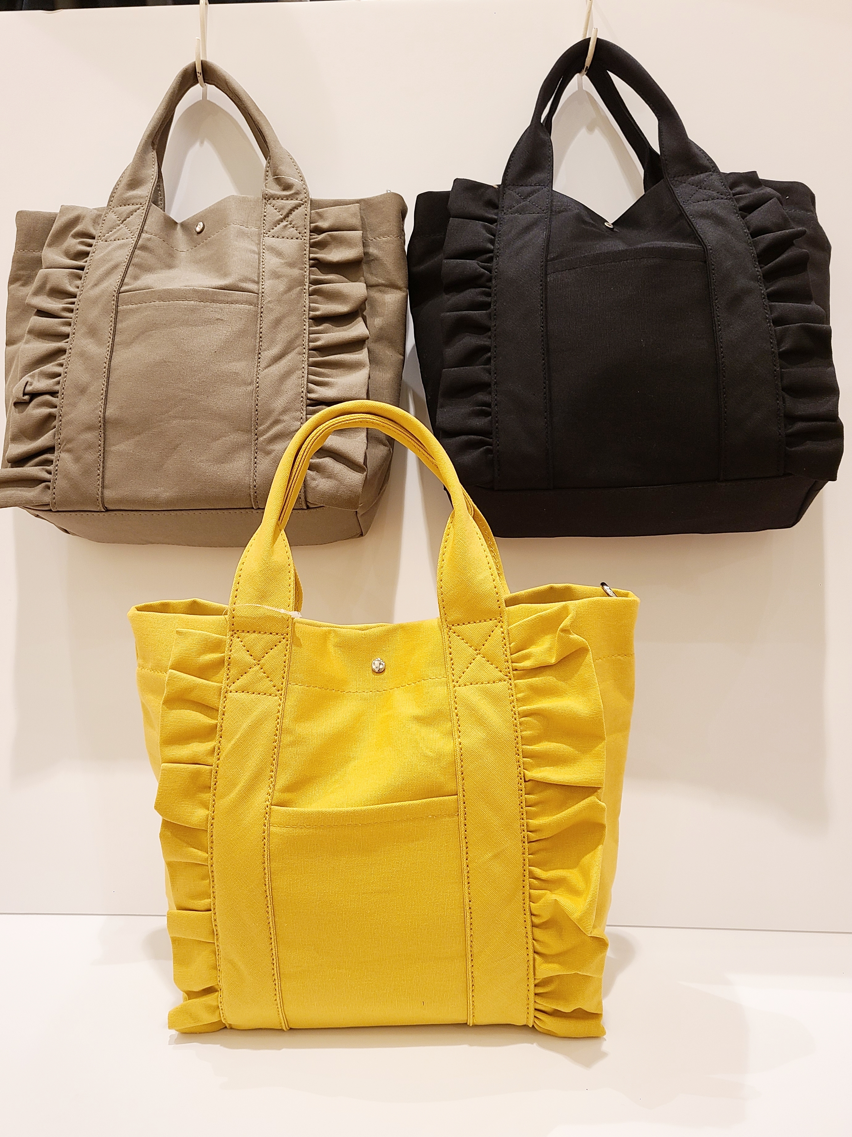 ポンタさんの「SHOO･LA･RUE｜【S-LL/洗濯後しわになりにくい】ゆるっと体型カバー 7分袖コクーンチュニック」を使ったコーディネート