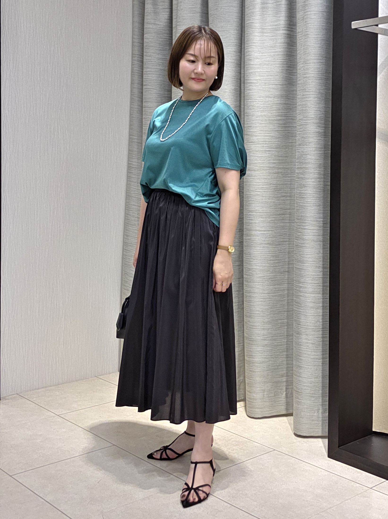naokoさんの「UNTITLED｜【汗染み防止/接触冷感】ドルマンプルオーバー」を使ったコーディネート
