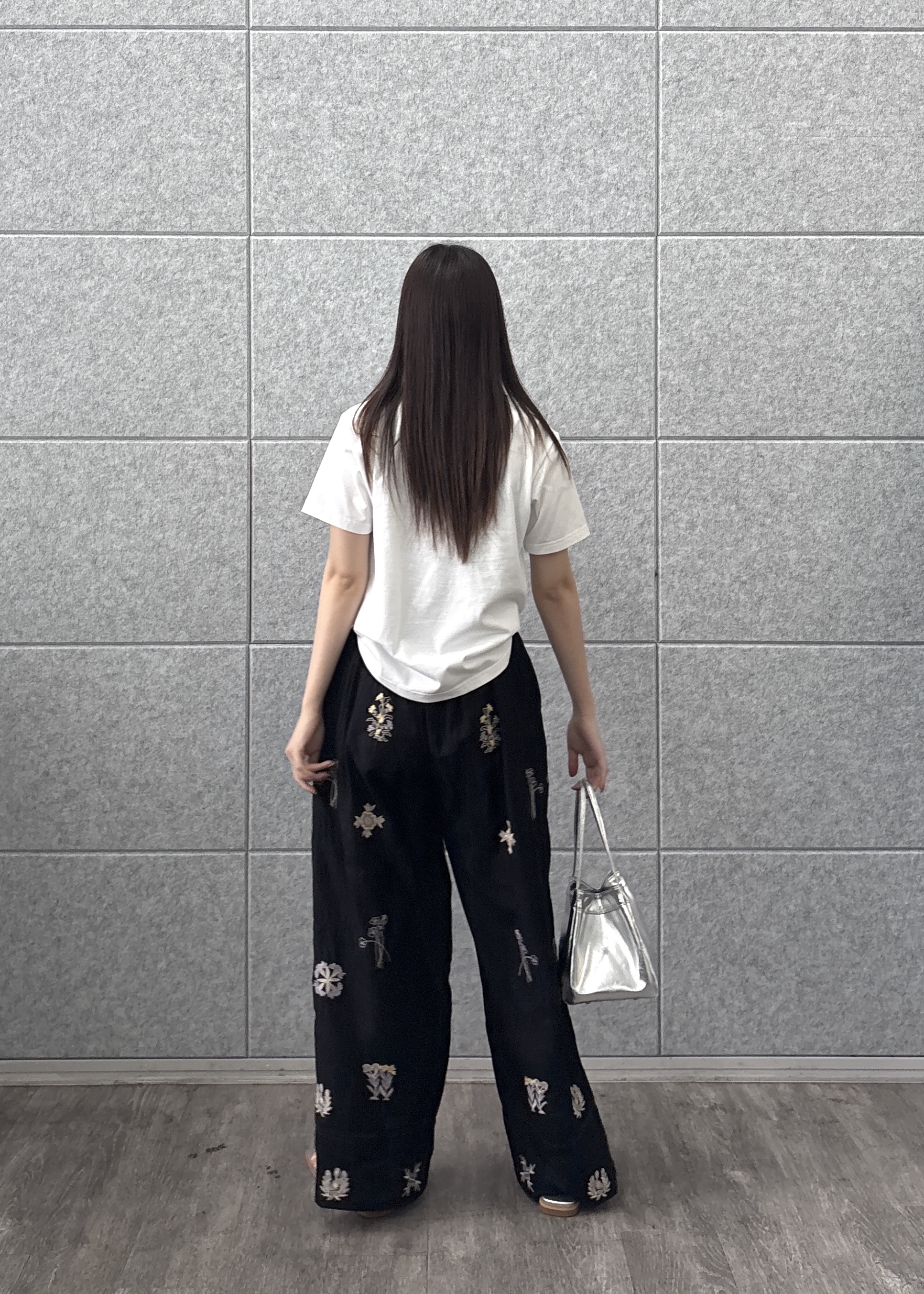 Renoさんの「INDIVI｜フレンチブルTシャツ」を使ったコーディネート