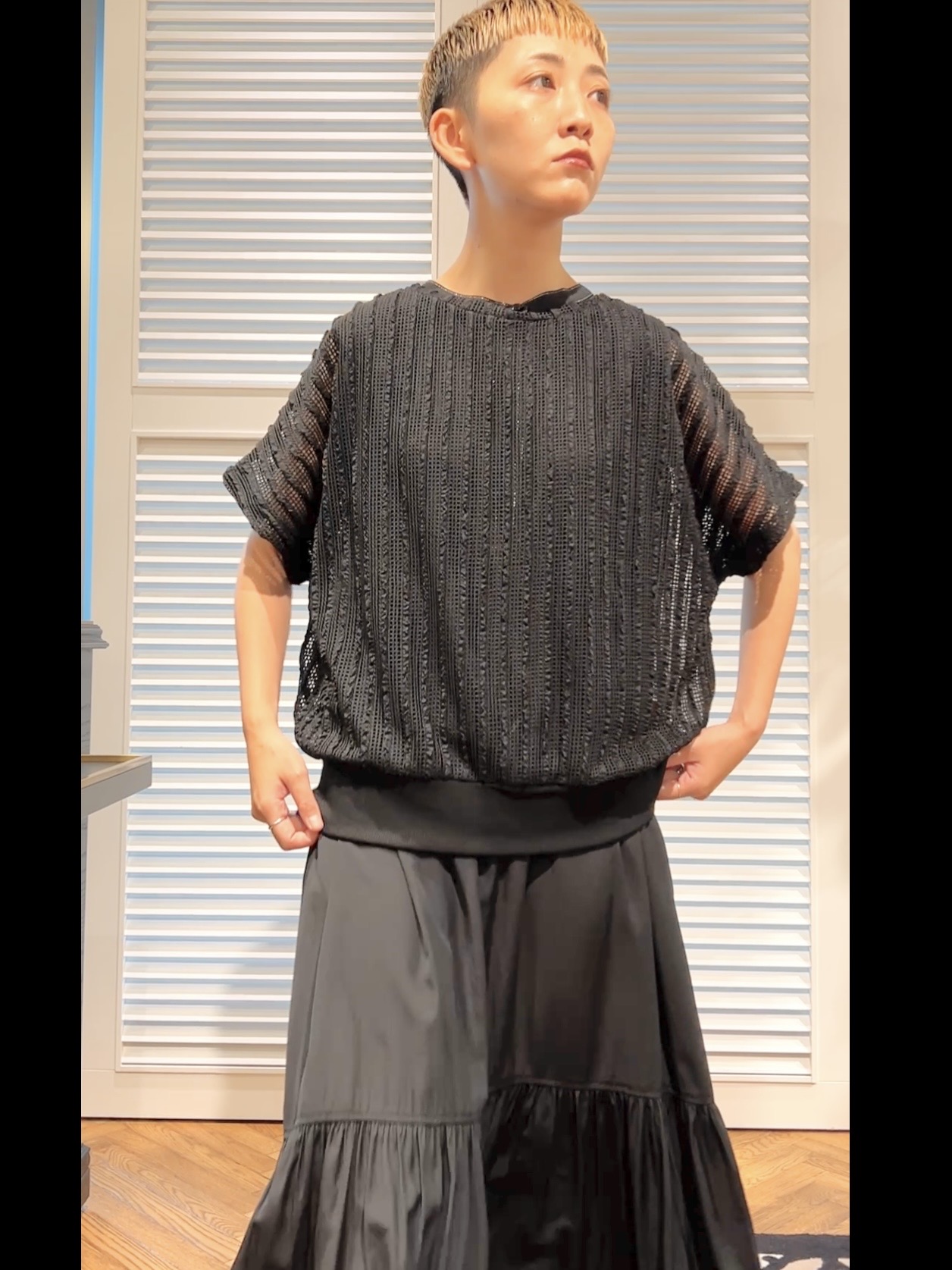 OCHIAIさんの「DRESSTERIOR｜【体型カバー/日除け】ドルマンスリーブ シアーメッシュプルオーバー」を使ったコーディネート