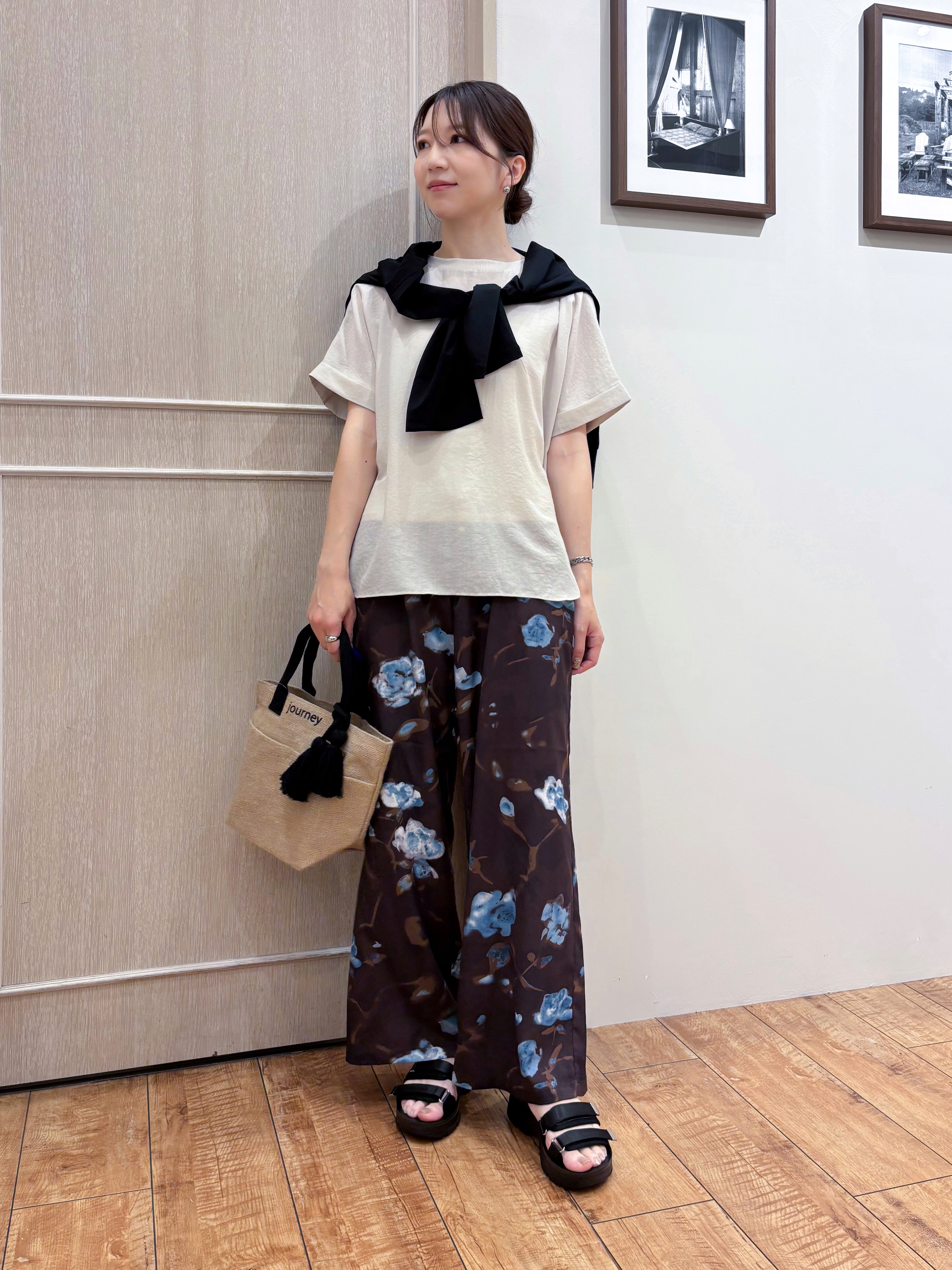 なみさんの「SHOO･LA･RUE｜【UV/S-LL】着ごこちなめらか カノコ編みカーディガン」を使ったコーディネート