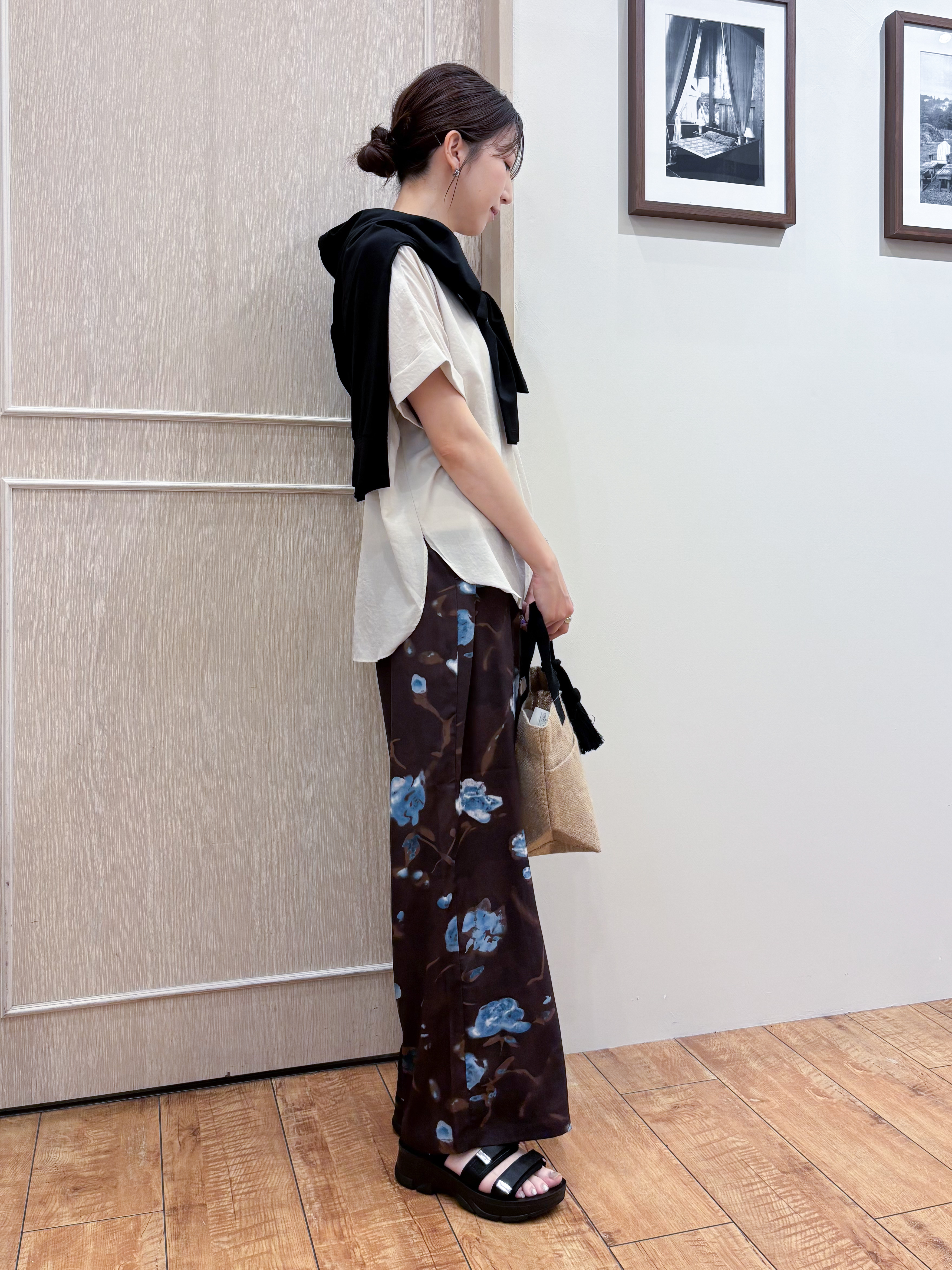 なみさんの「SHOO･LA･RUE｜【UV/S-LL】着ごこちなめらか カノコ編みカーディガン」を使ったコーディネート