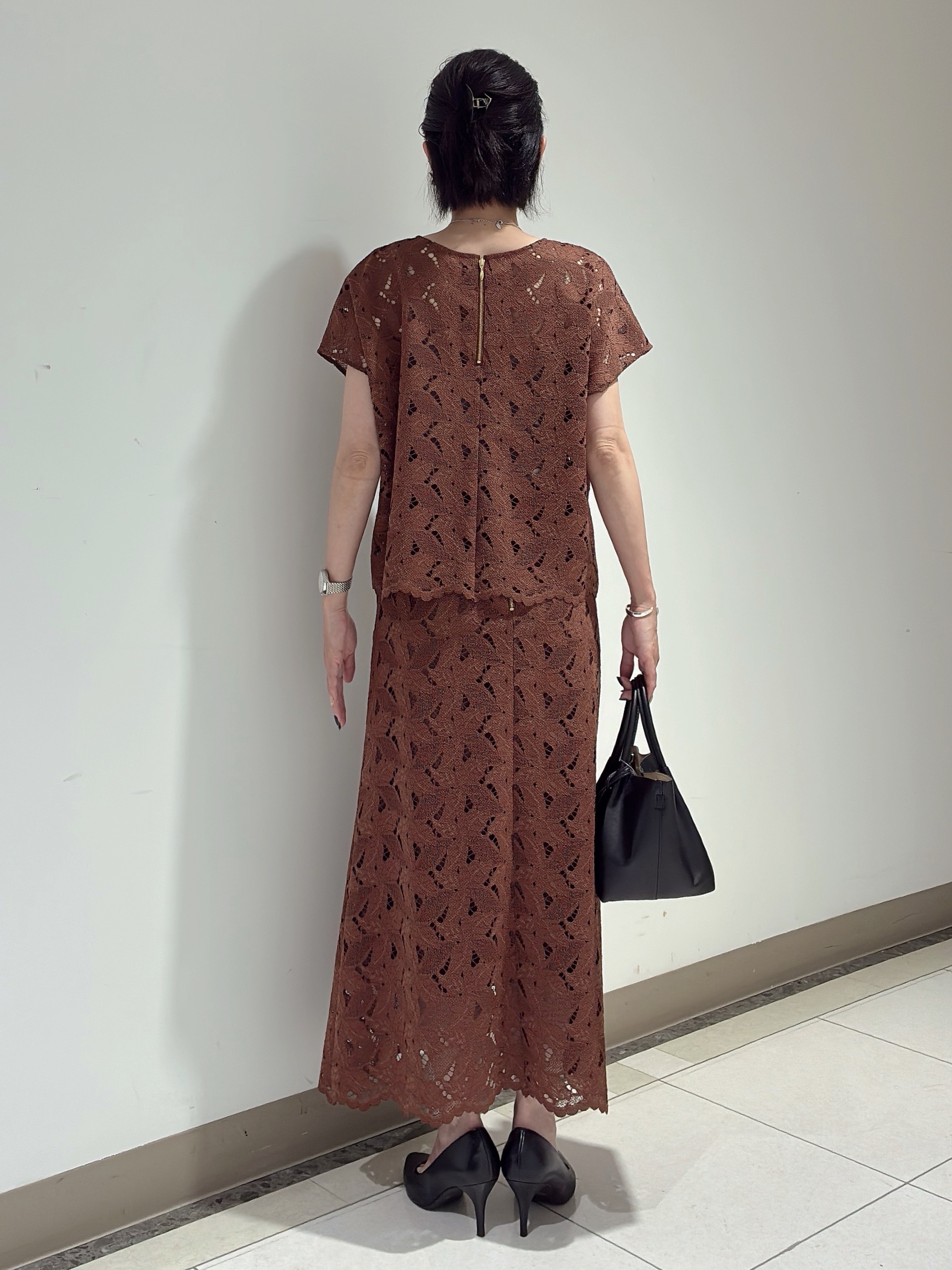 環さんの「UNTITLED｜【秋羽織り/ジップ】トリコットシアーブラウス」を使ったコーディネート