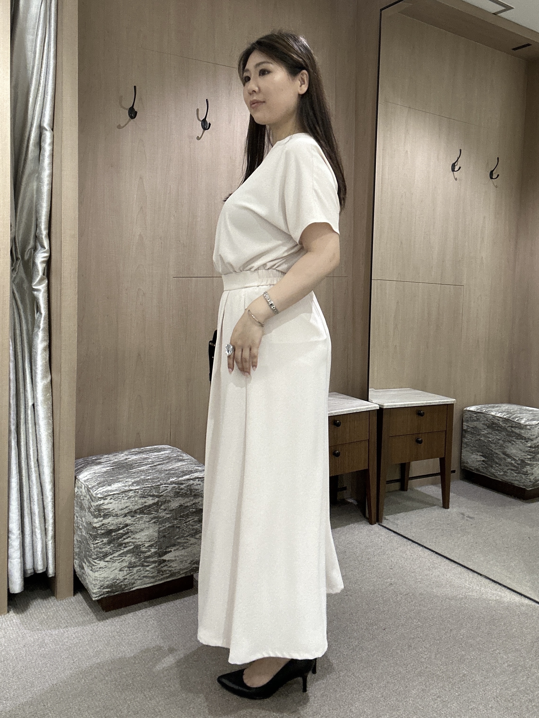 YURIさんの「UNTITLED｜◆スプリットレザーフラットショルダー」を使ったコーディネート