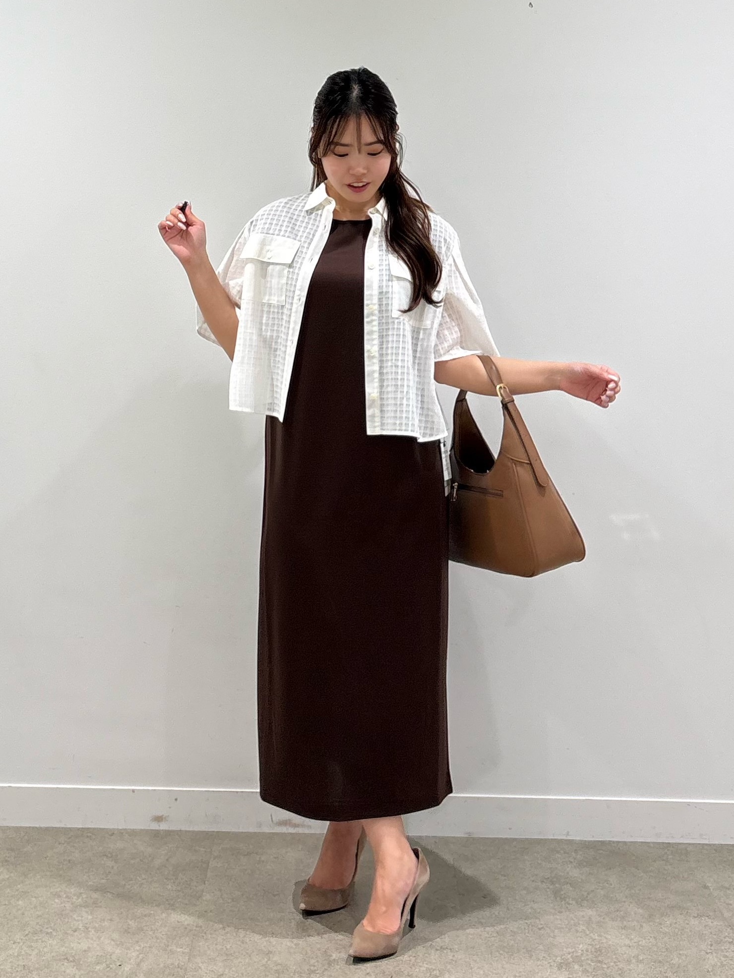 MISAKIさんの「COUP DE CHANCE｜◆【手洗い可／セットアップ可】ノースリーブロングワンピース」を使ったコーディネート