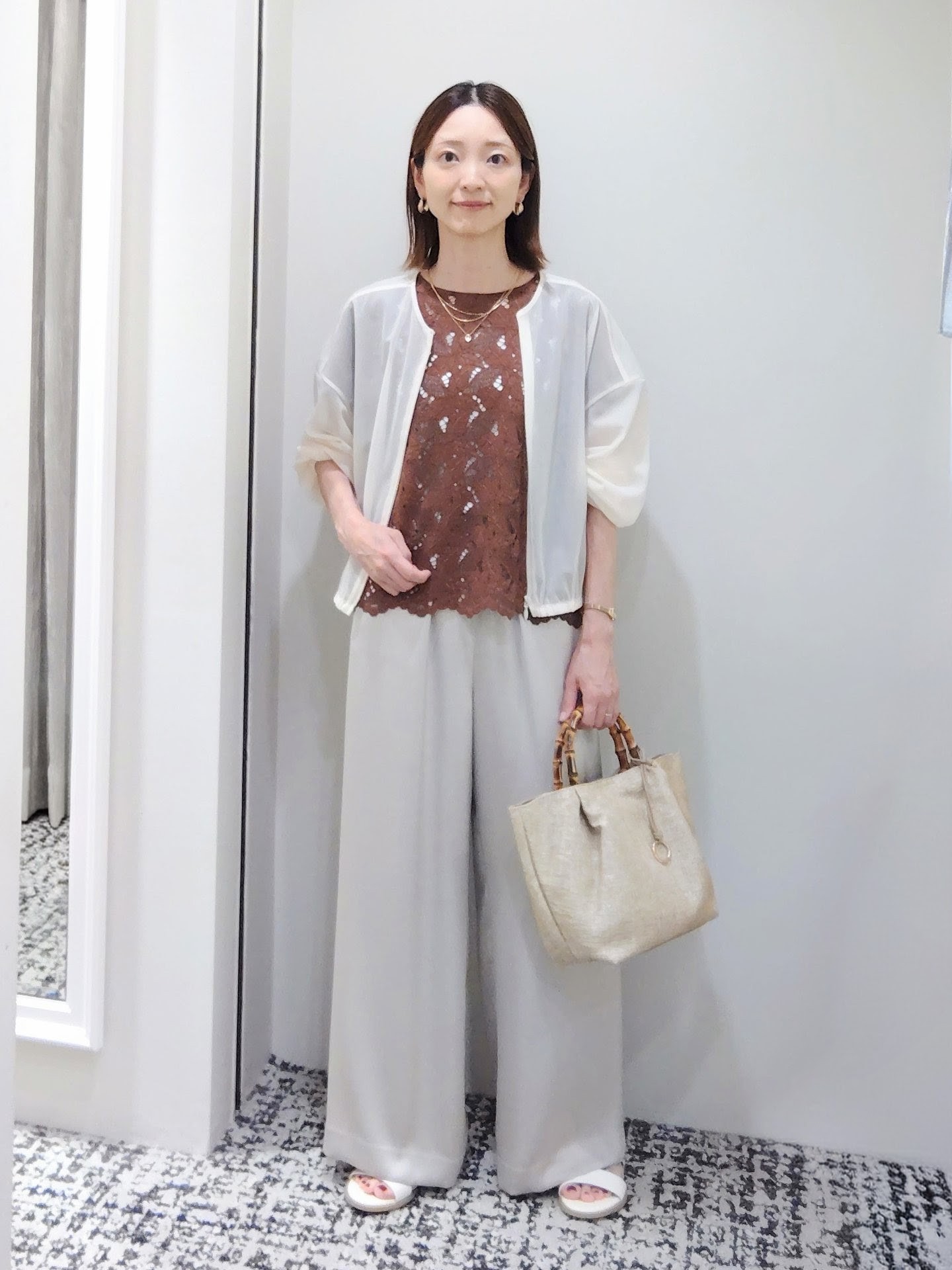 terumiさんの「UNTITLED｜【秋羽織り/ジップ】トリコットシアーブラウス」を使ったコーディネート