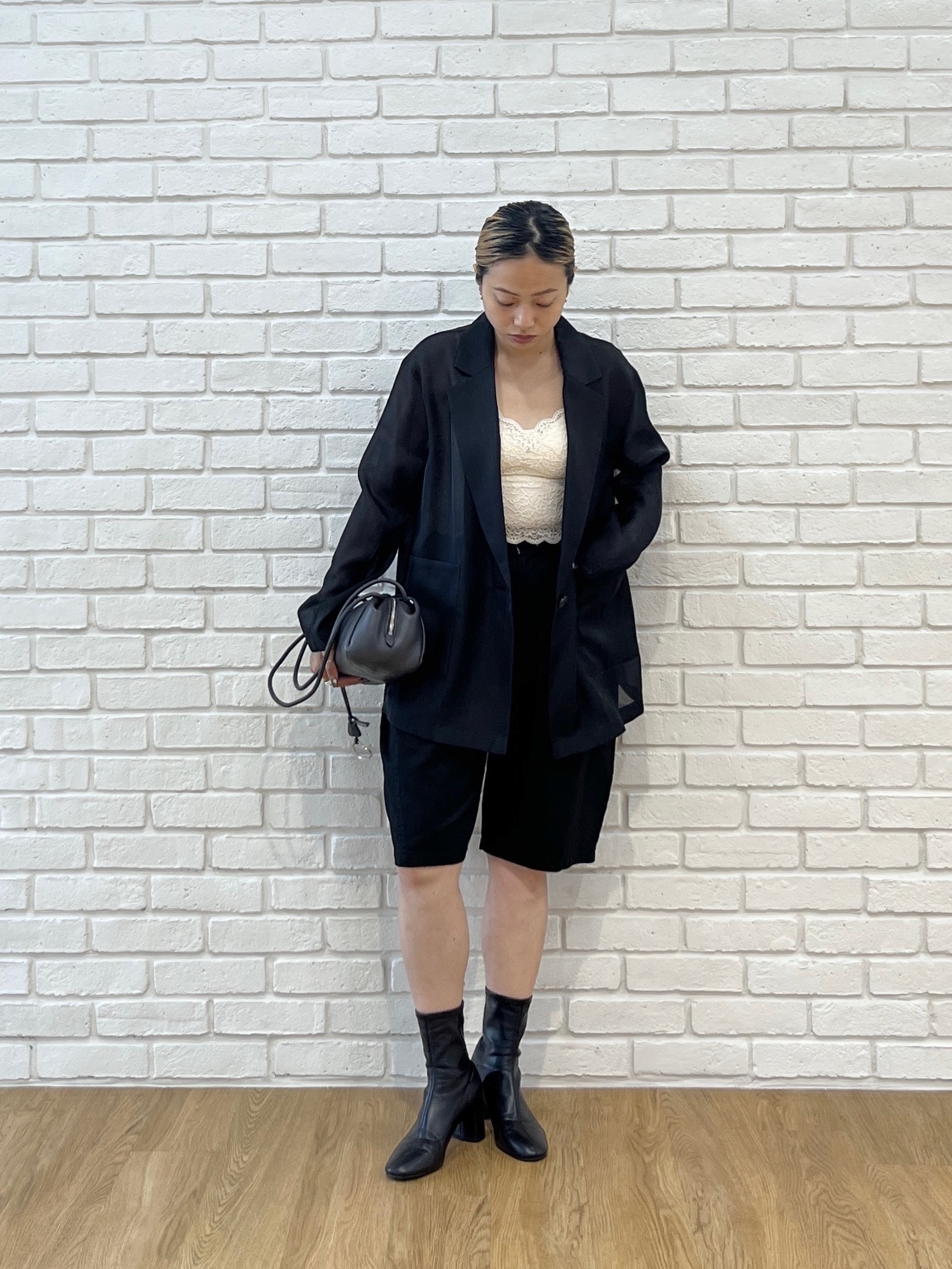 Harukaさんの「INDIVI｜【接触冷感/通気性】シアーシャツジャケット」を使ったコーディネート