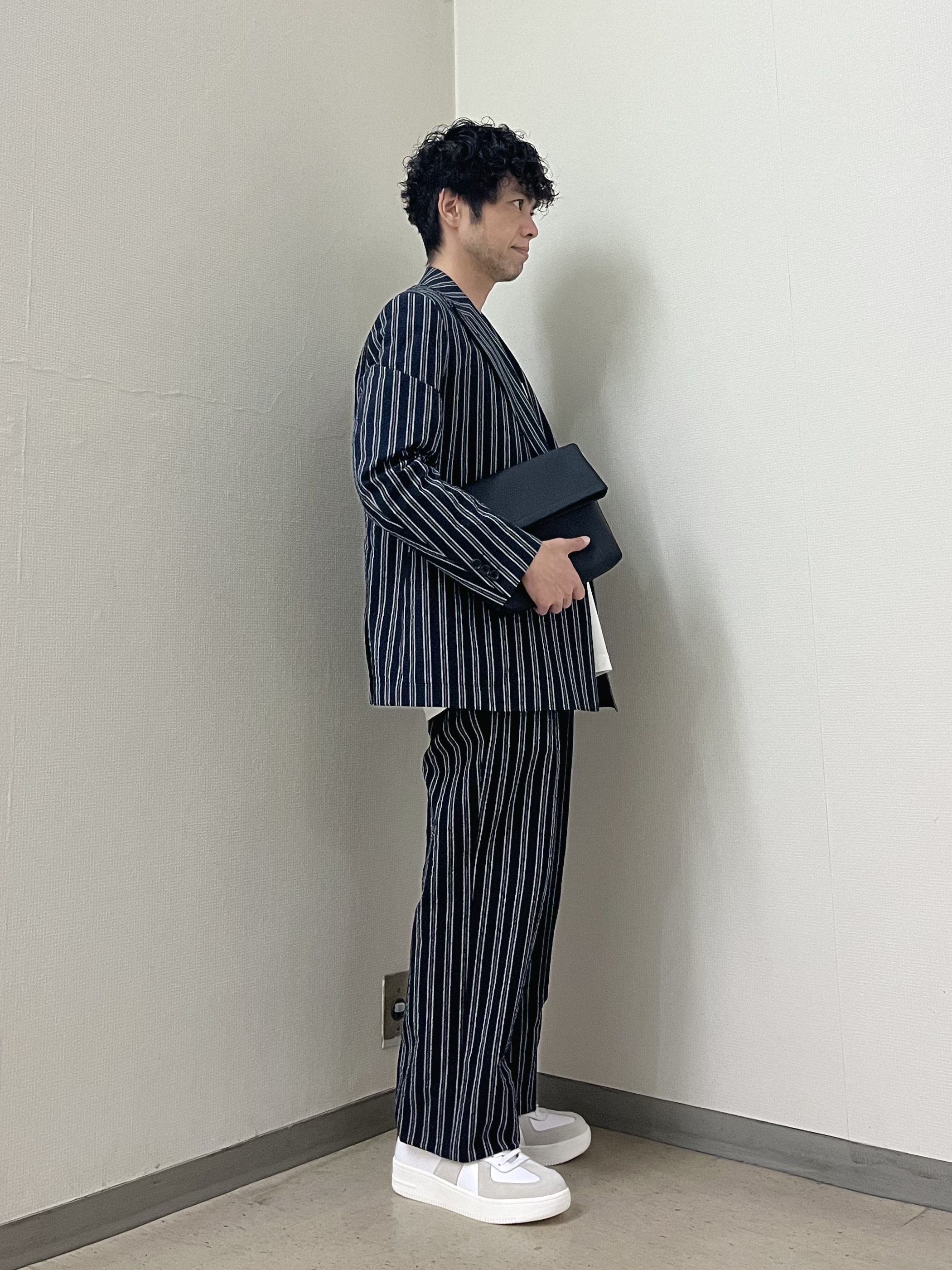 URAさんの「TAKEO KIKUCHI｜【BOWLER HAT LABEL】サッカーストライプ ダブルジャケット」を使ったコーディネート