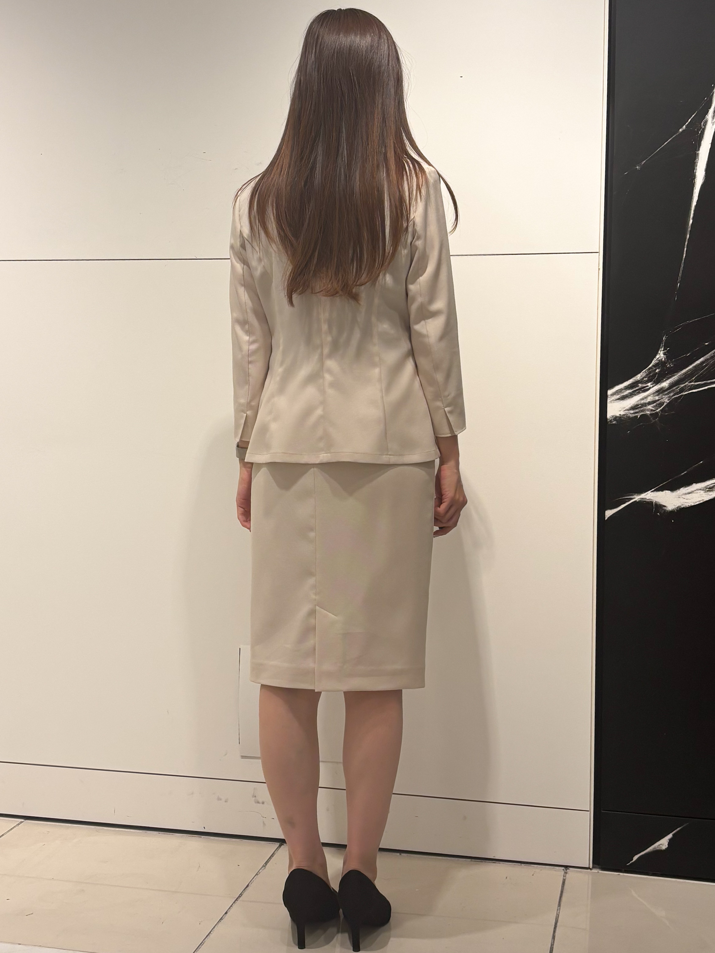 シオンさんの「COUP DE CHANCE｜【手洗い可／日本製】フリルブラウス」を使ったコーディネート