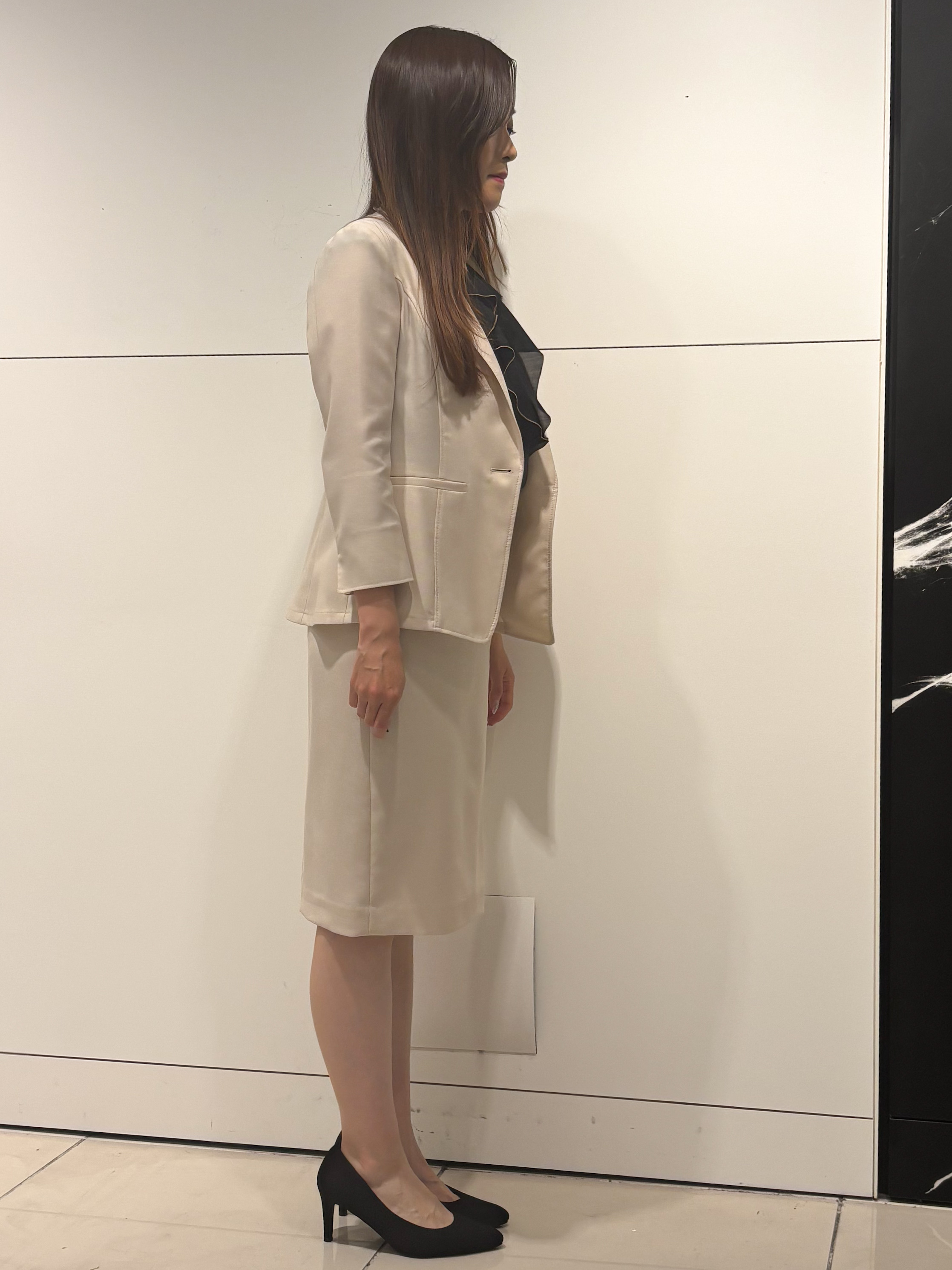 シオンさんの「COUP DE CHANCE｜【手洗い可／日本製】フリルブラウス」を使ったコーディネート