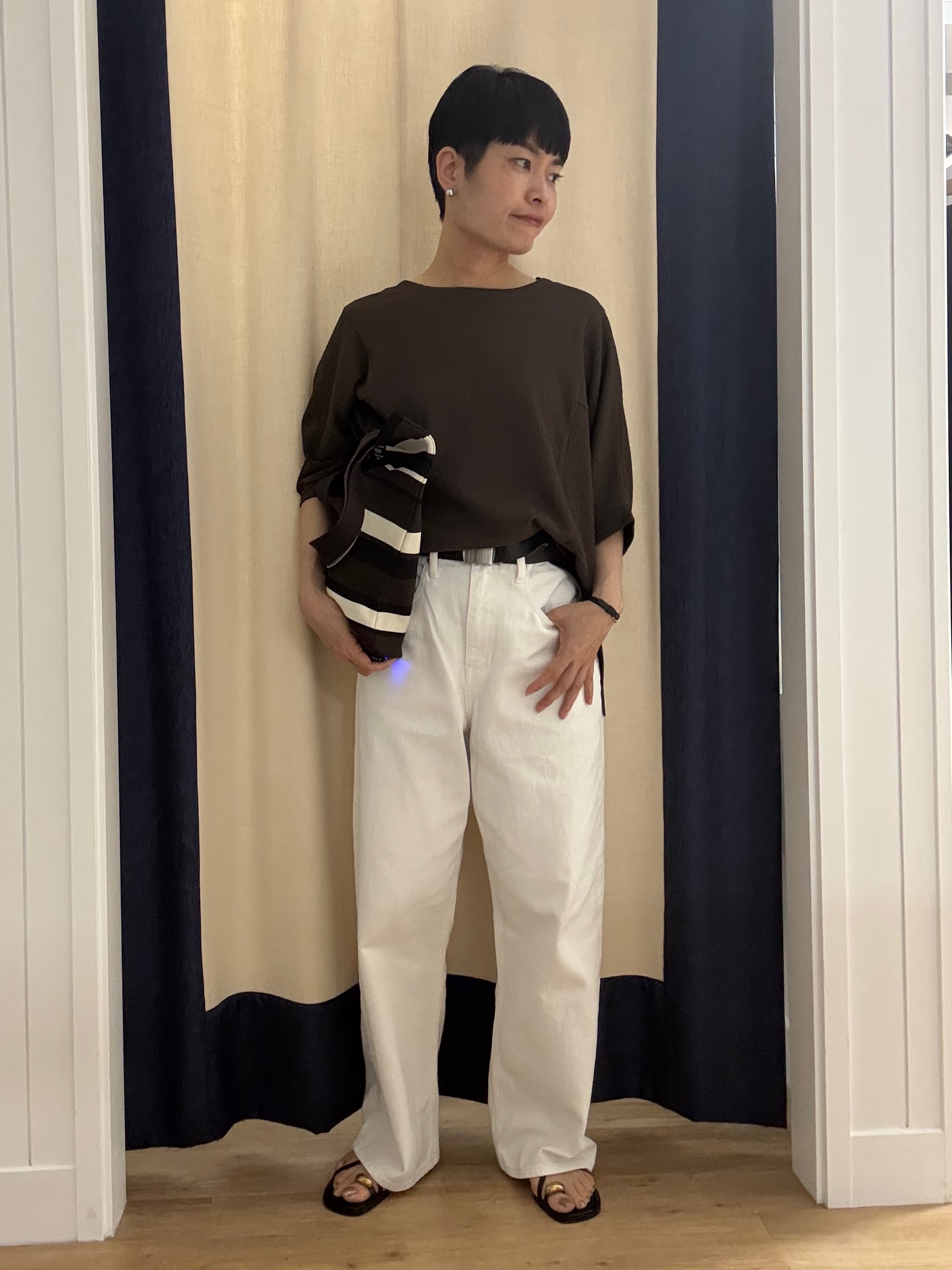 Suzuさんの「Dessin｜シュリンクジャージ カットソー」を使ったコーディネート