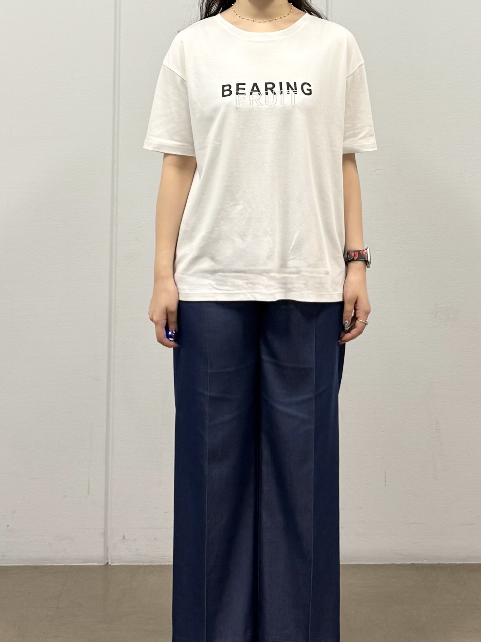 mizukiさんの「INDIVI｜【UVケア／選べるグラフィック】スムースジャージTシャツ」を使ったコーディネート